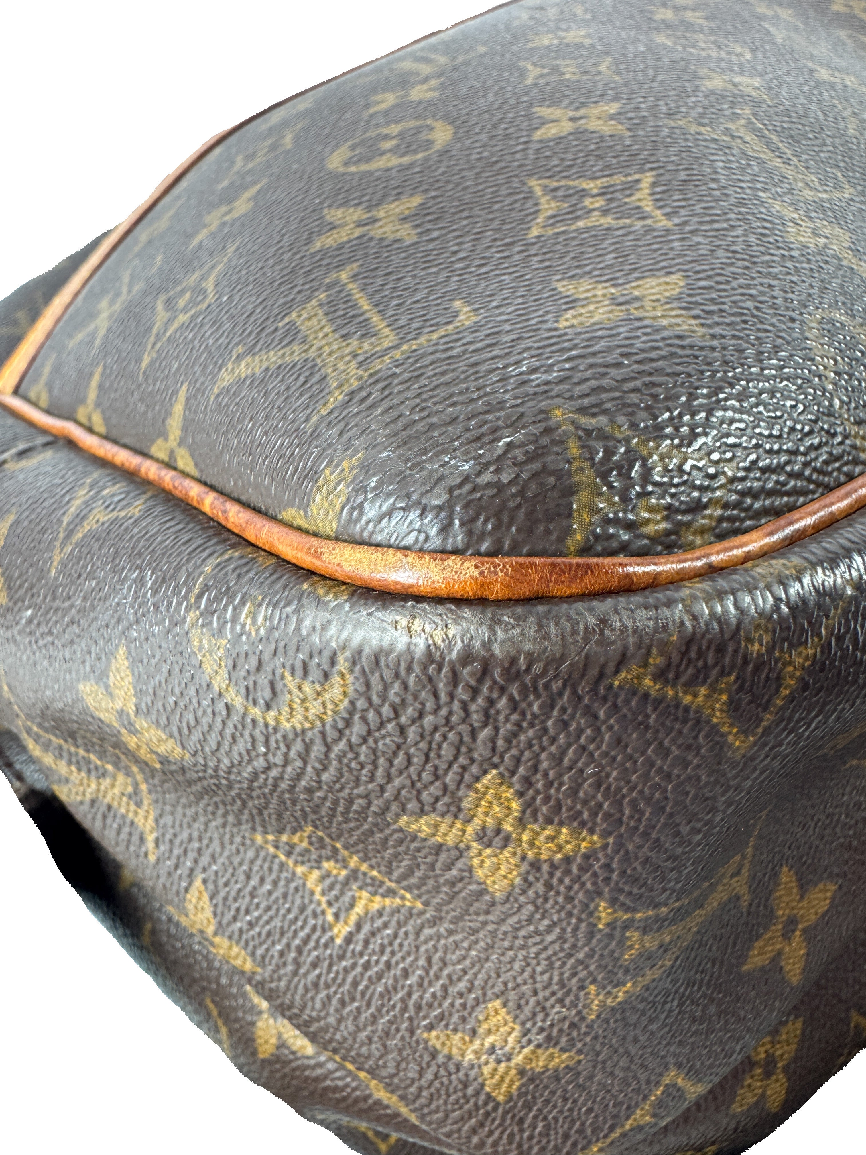 Louis Vuitton monogram reporter GM SP1909