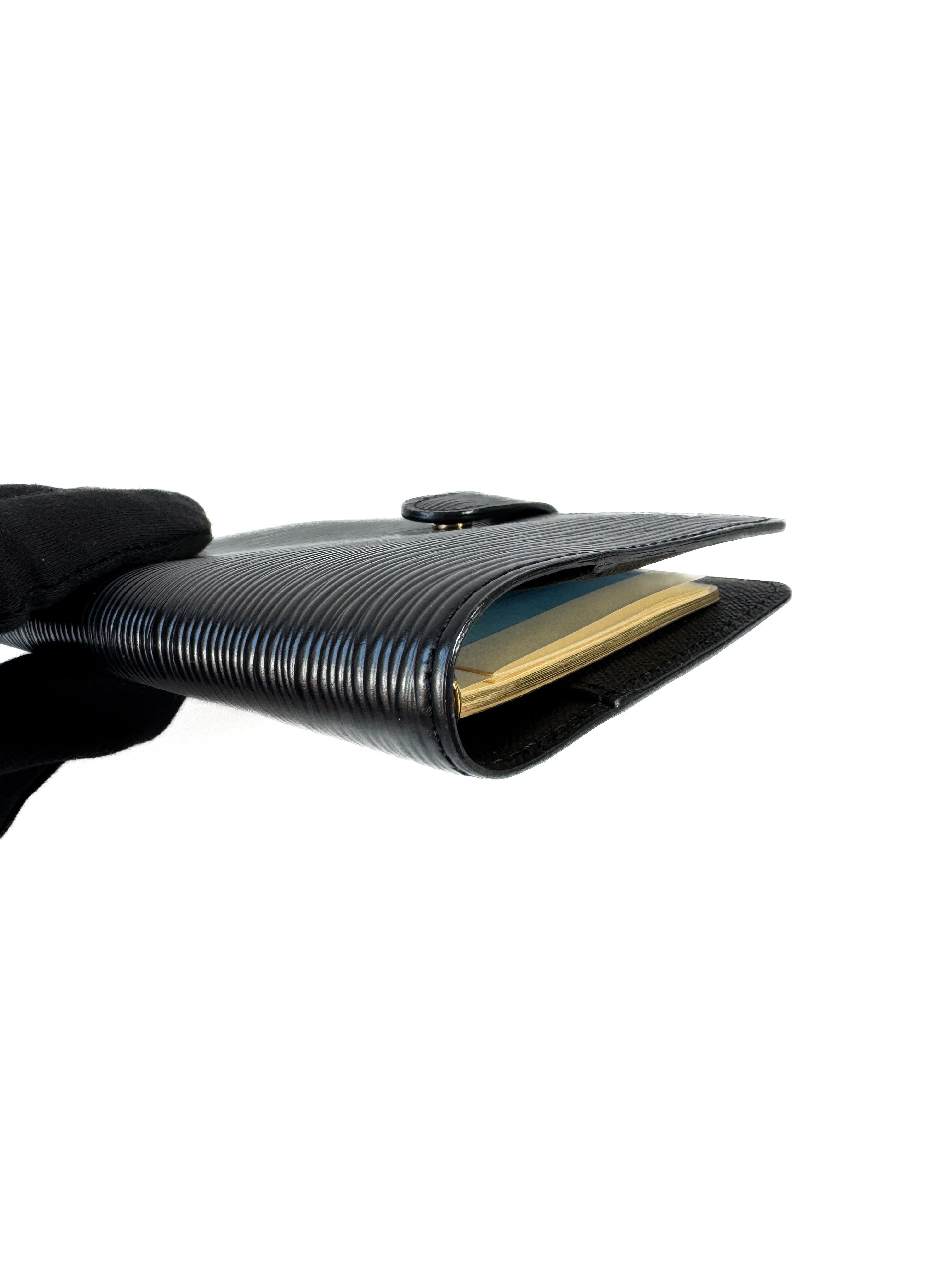 Louis Vuitton black epi agenda PM CA1021