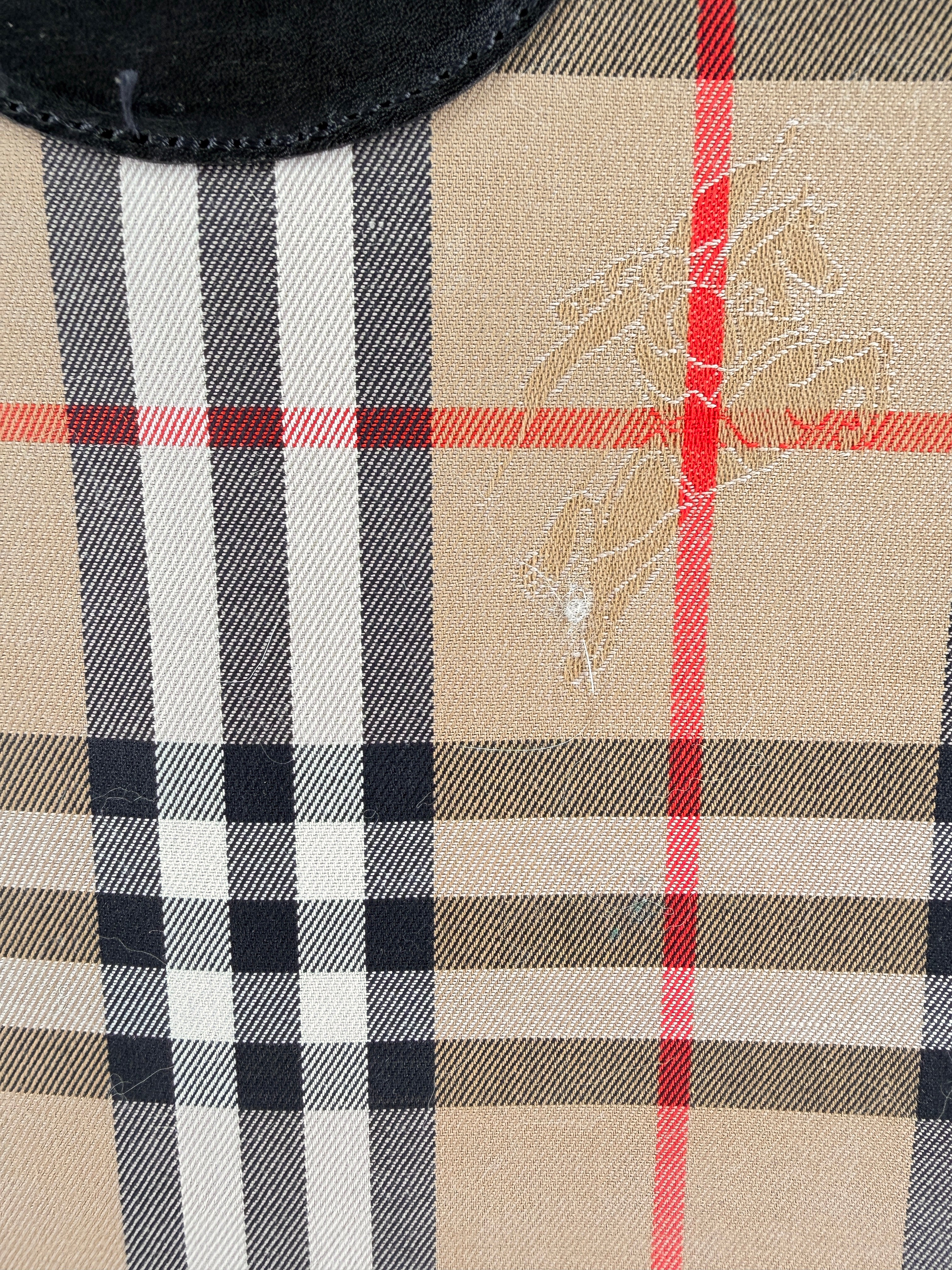 Burberry vintage Nova Check foldable garment bag