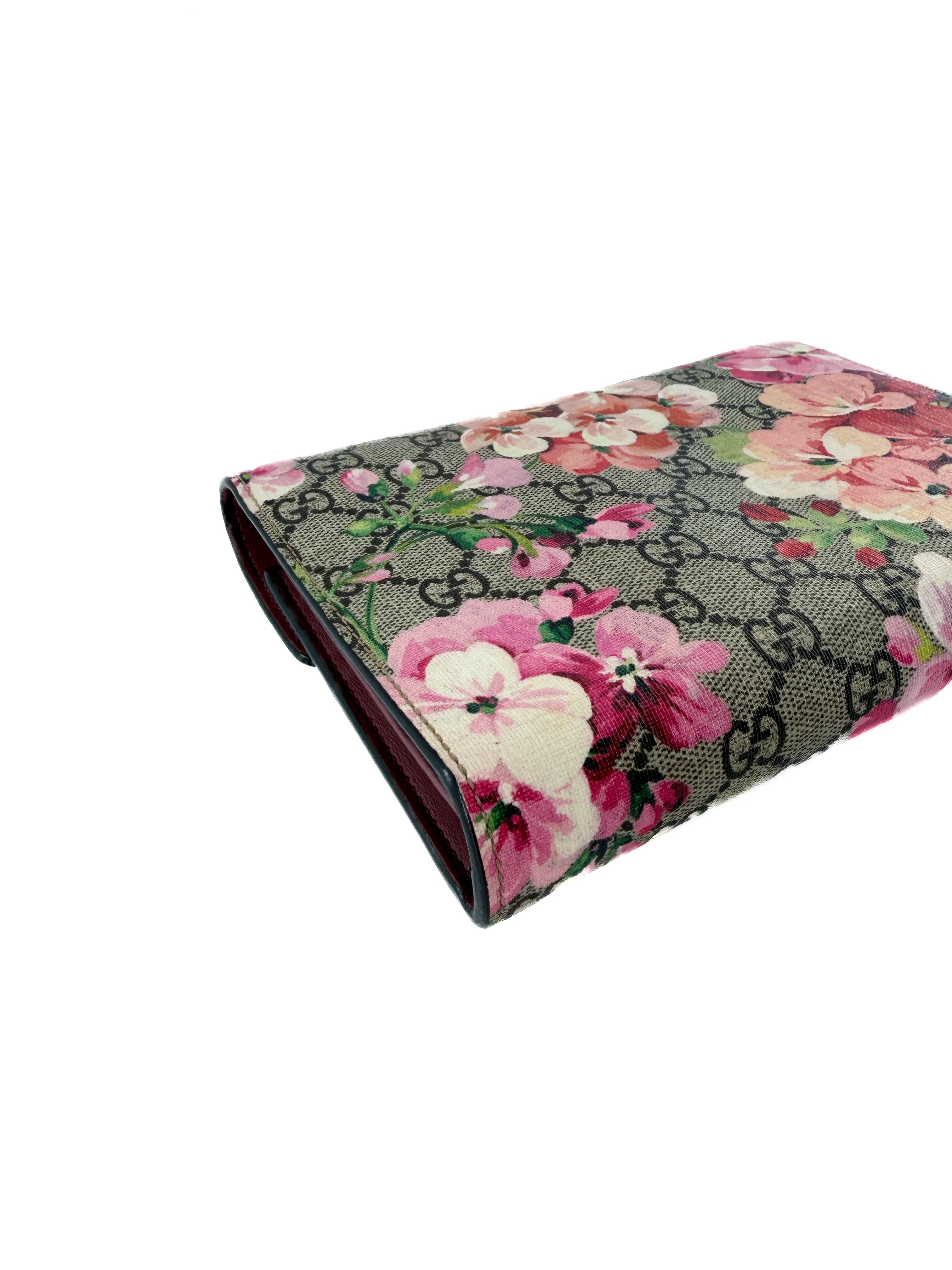 Gucci GG Supreme Monogram Pink Blooms Mini Dionysus Chain Wallet 2149