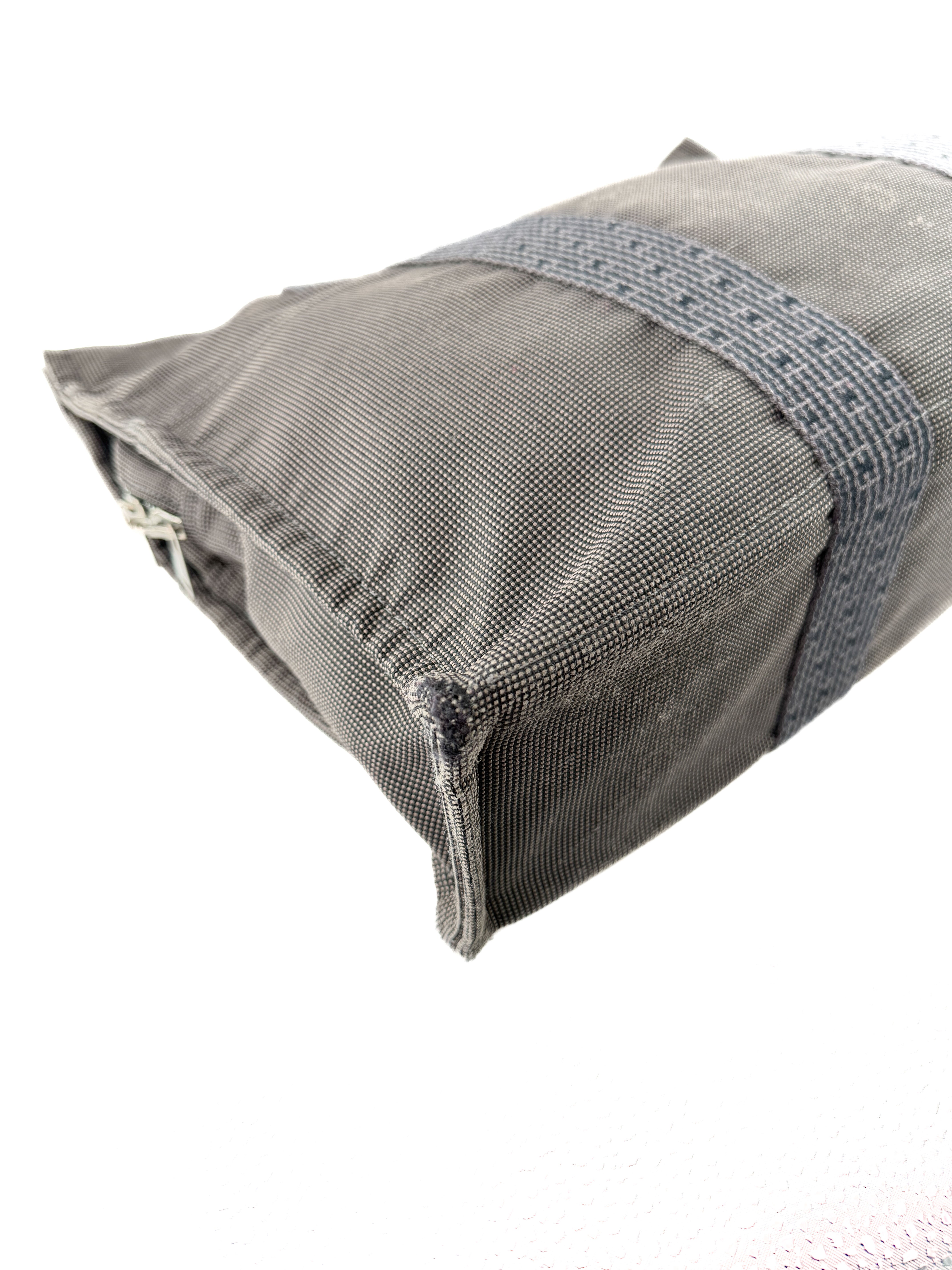 Hermès gray herline nylon tote MM