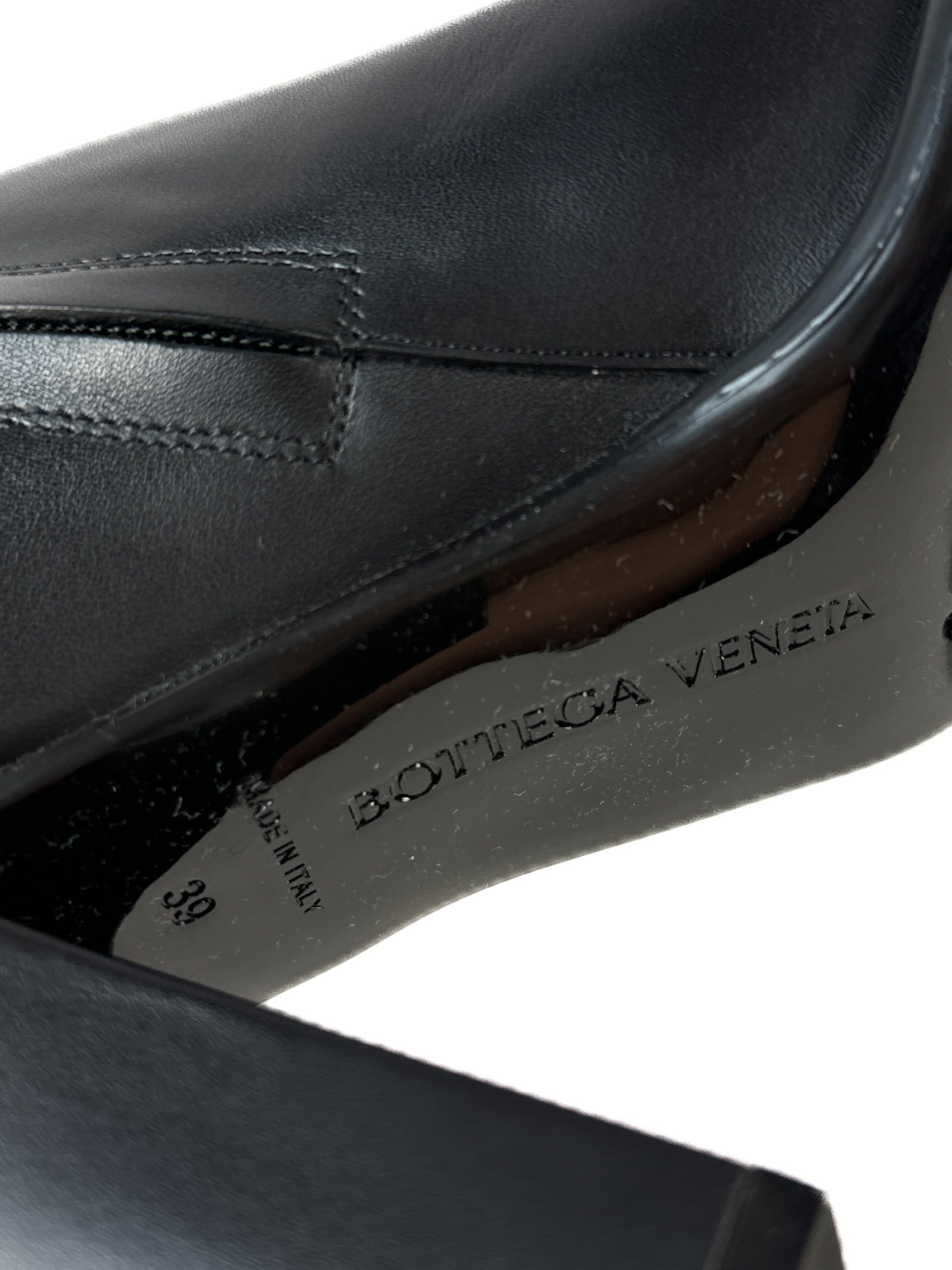 Bottega Veneta black Shibuya calf knee high leather boots size 39 NEW BOX