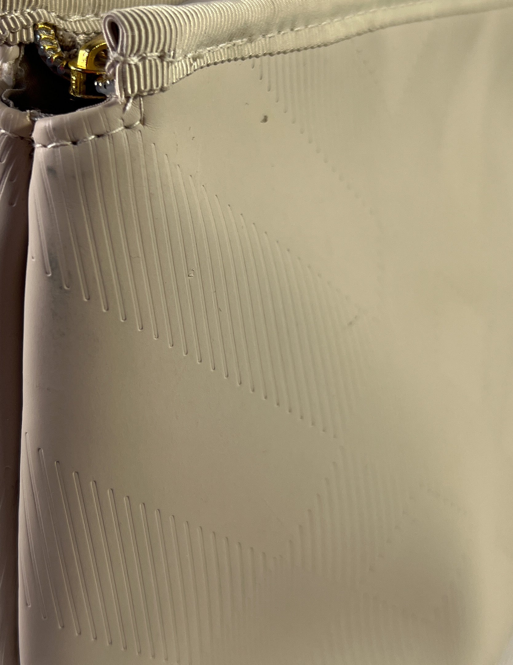 Burberry gray/beige zip pouch