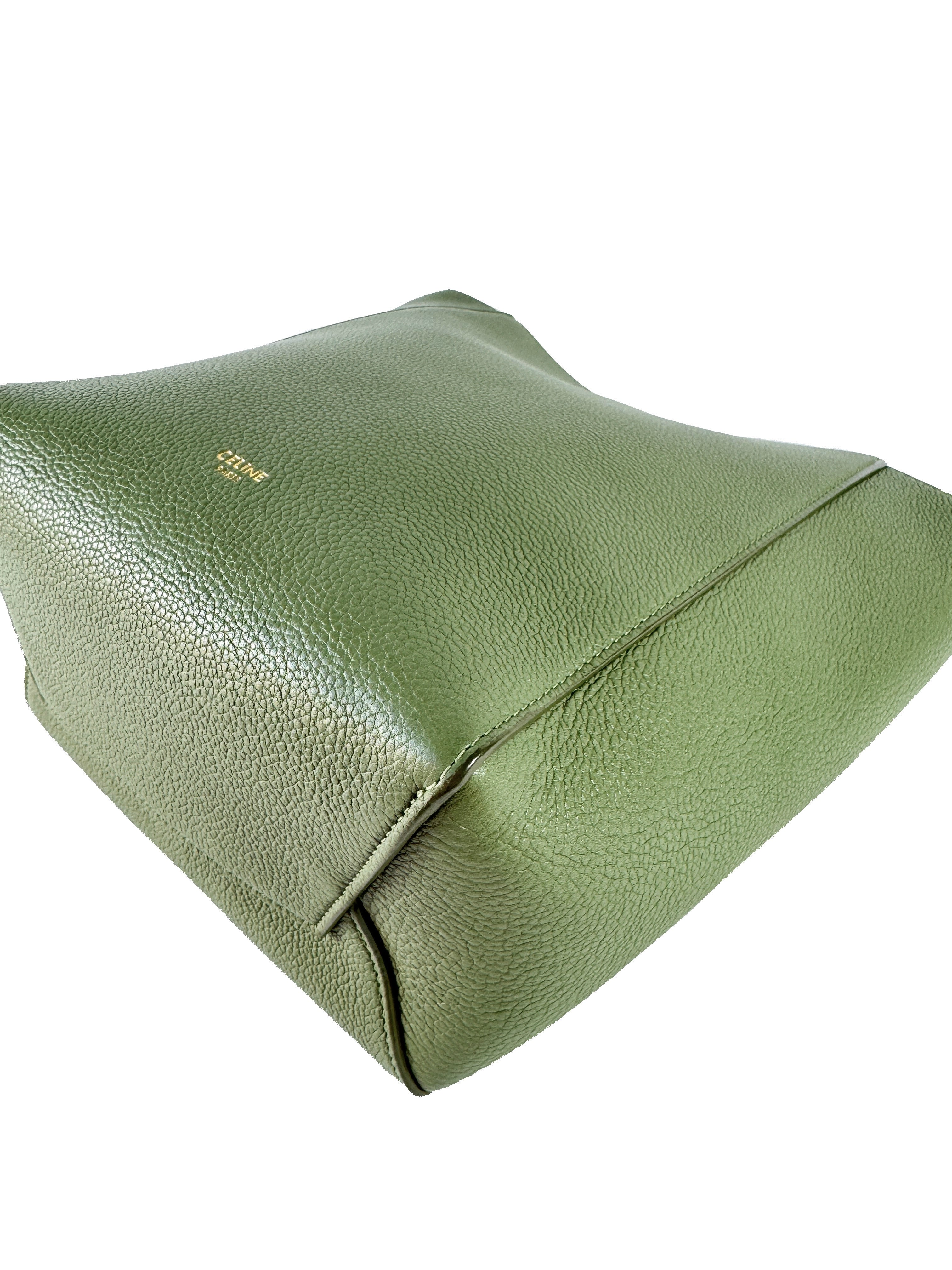 Celine green Sangle Seau small 20-BO-0290