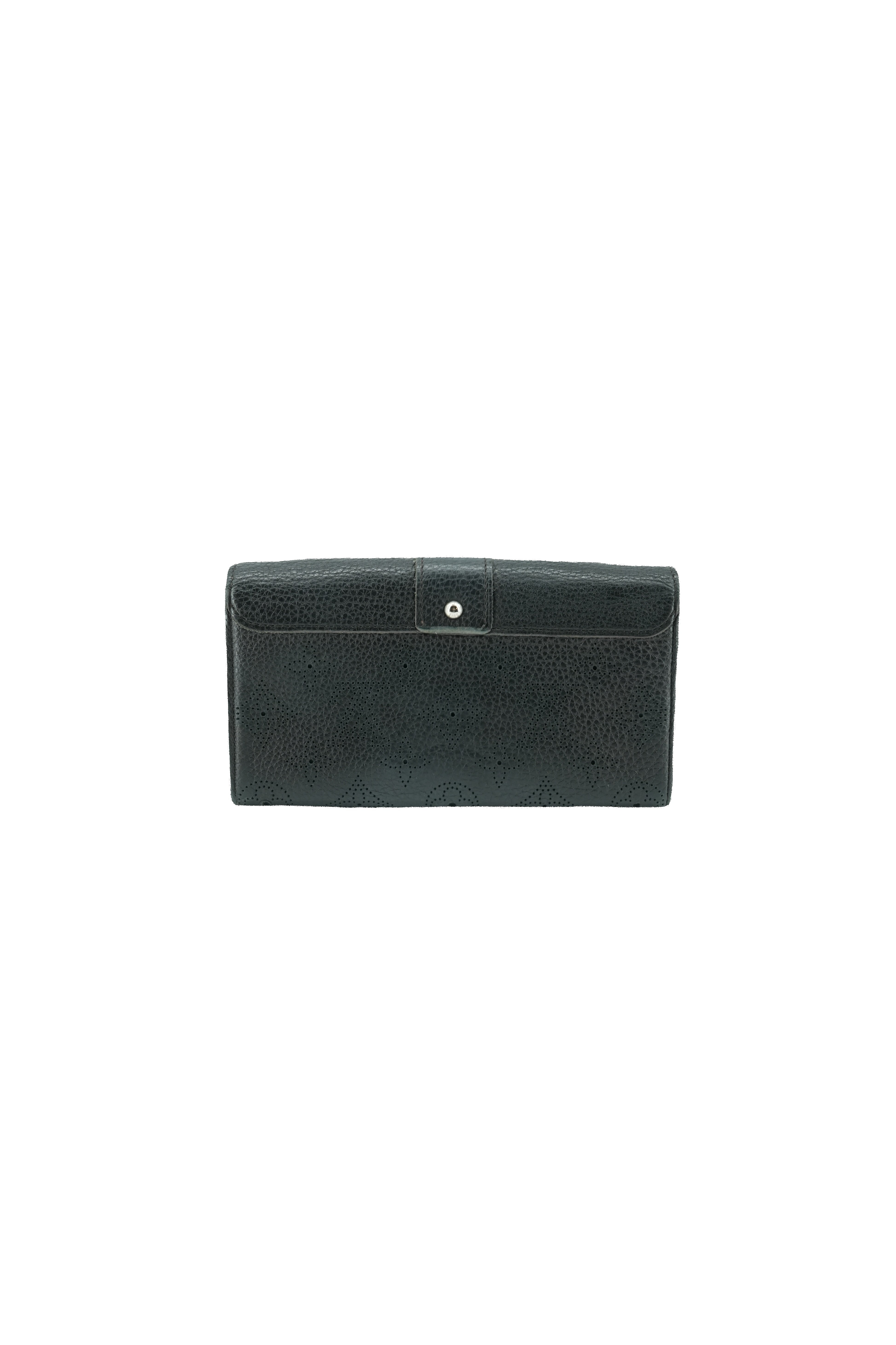 Louis Vuitton black Mahina Amelia wallet TN4164