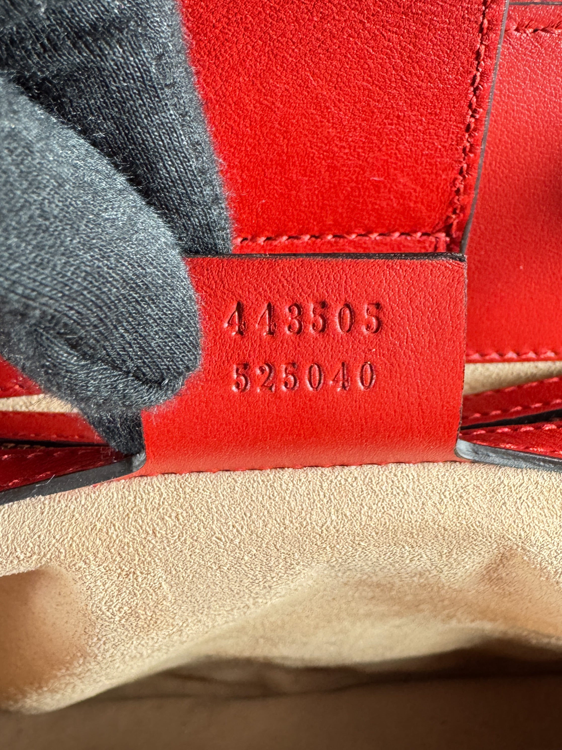 Gucci red leather GG Marmont Matelasse tote 525040