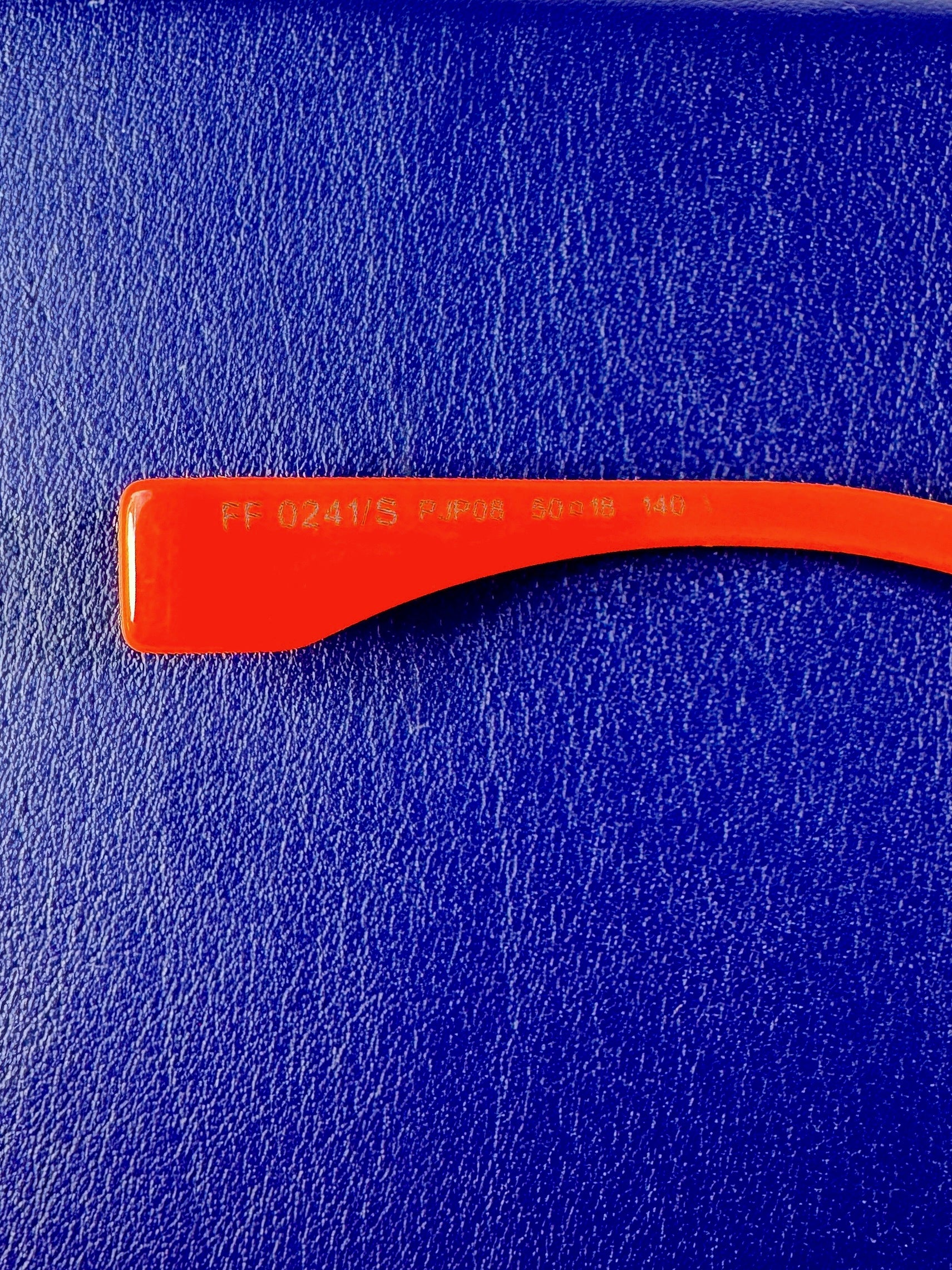 Fendi blue/pink sunglasses CASE