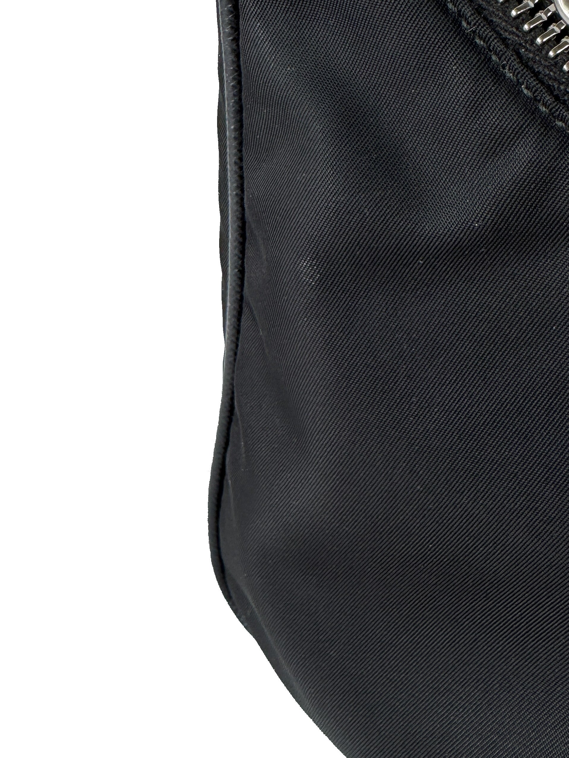 Prada black Re-Edition 2005 small Tessuto shoulder bag 31