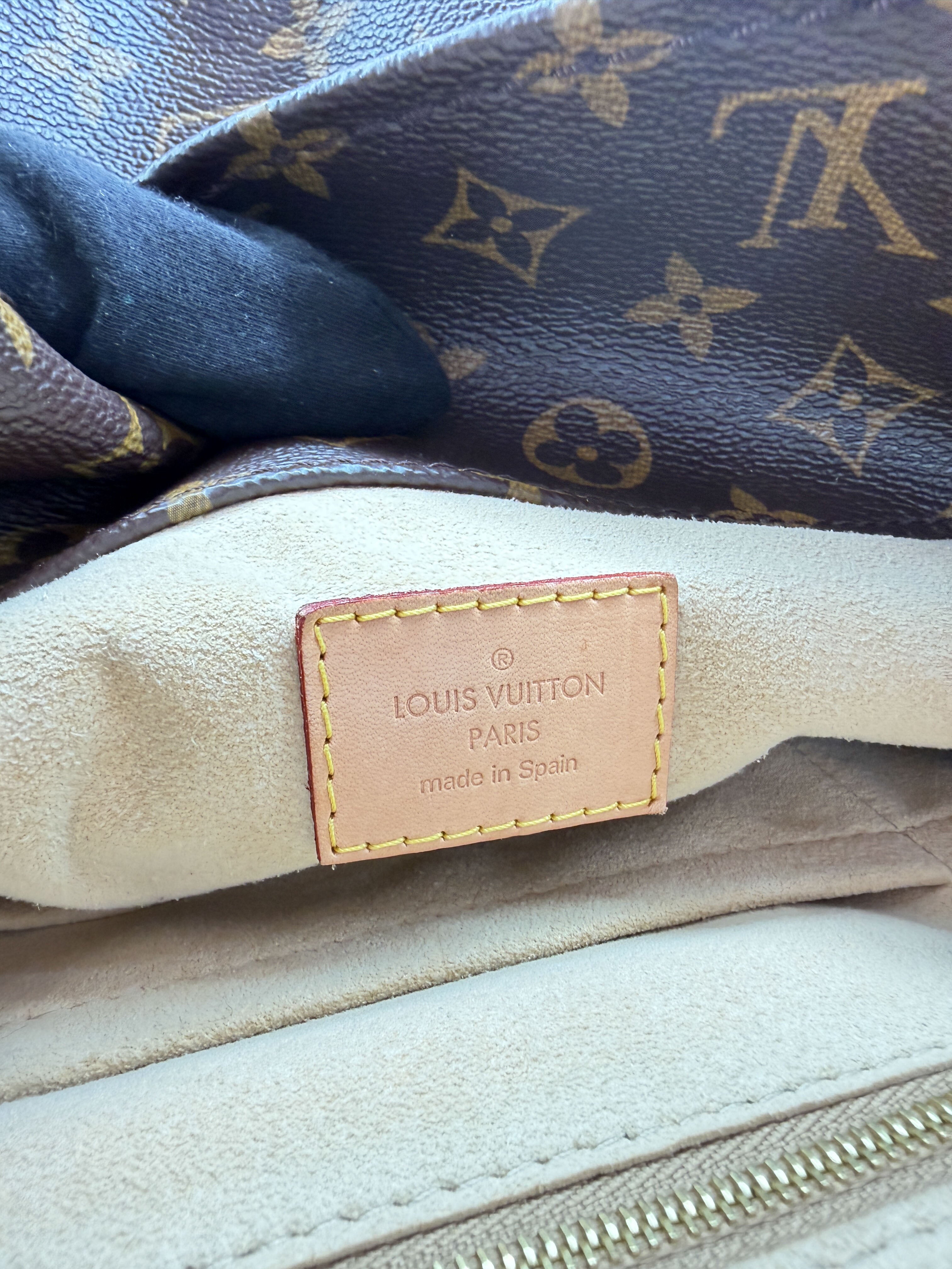Louis Vuitton monogram Artsy MM GI0192