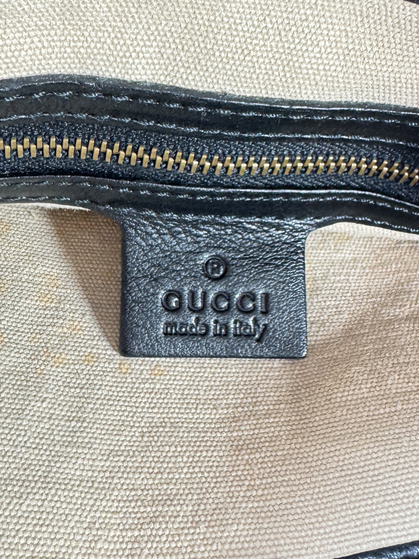 Gucci black leather Bamboo handle bag 109138 002058