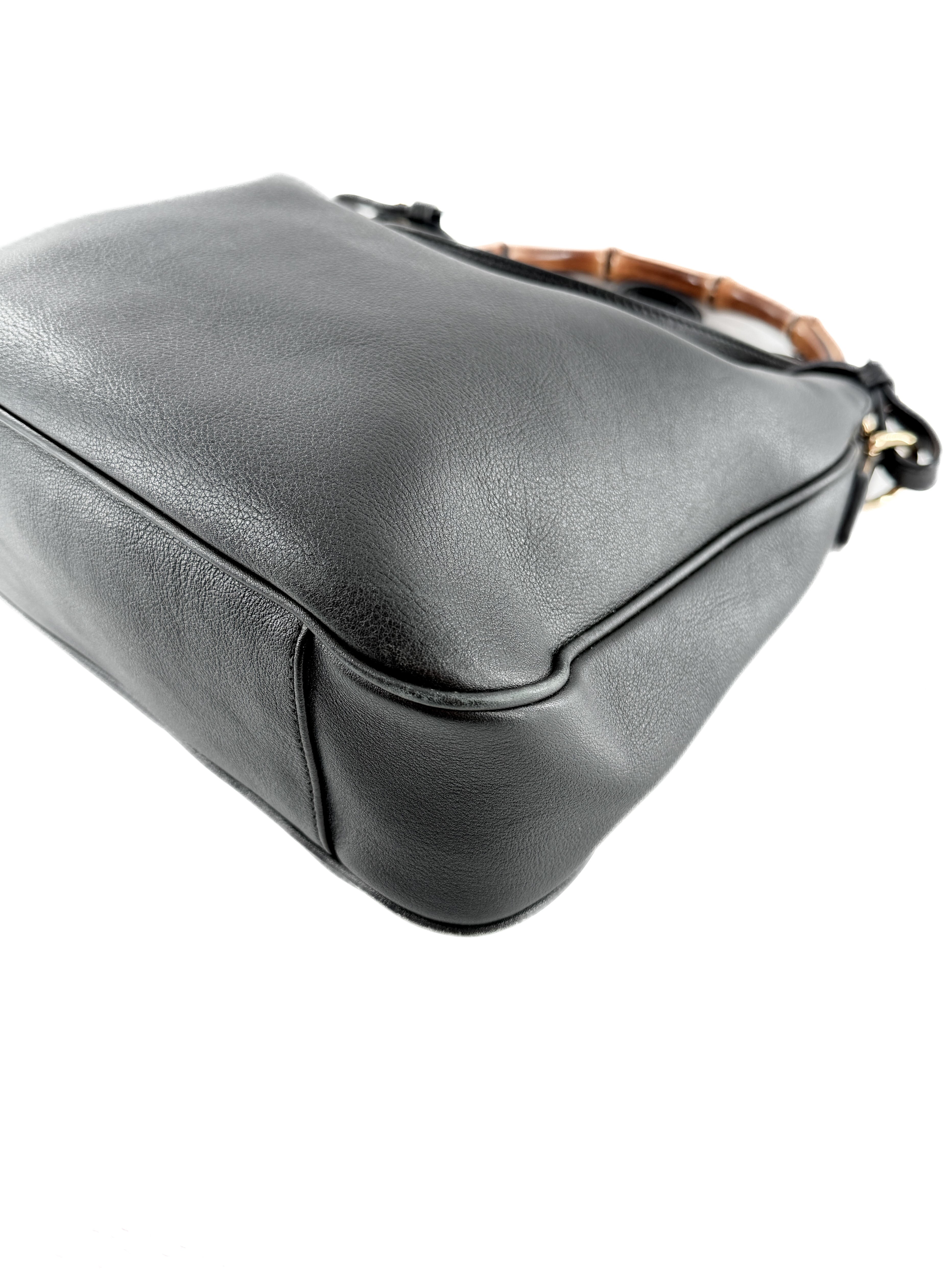 Gucci Diana NM Bamboo Shoulder Bag Leather Medium 498879