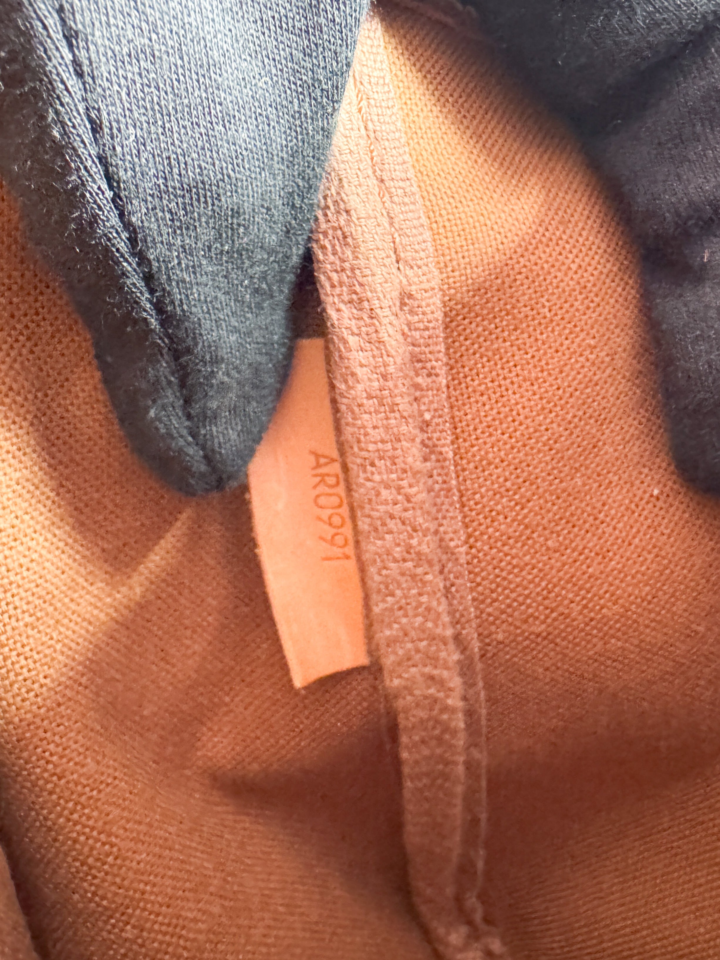 Louis Vuitton monogram Gibeciere MM crossbody AR0991