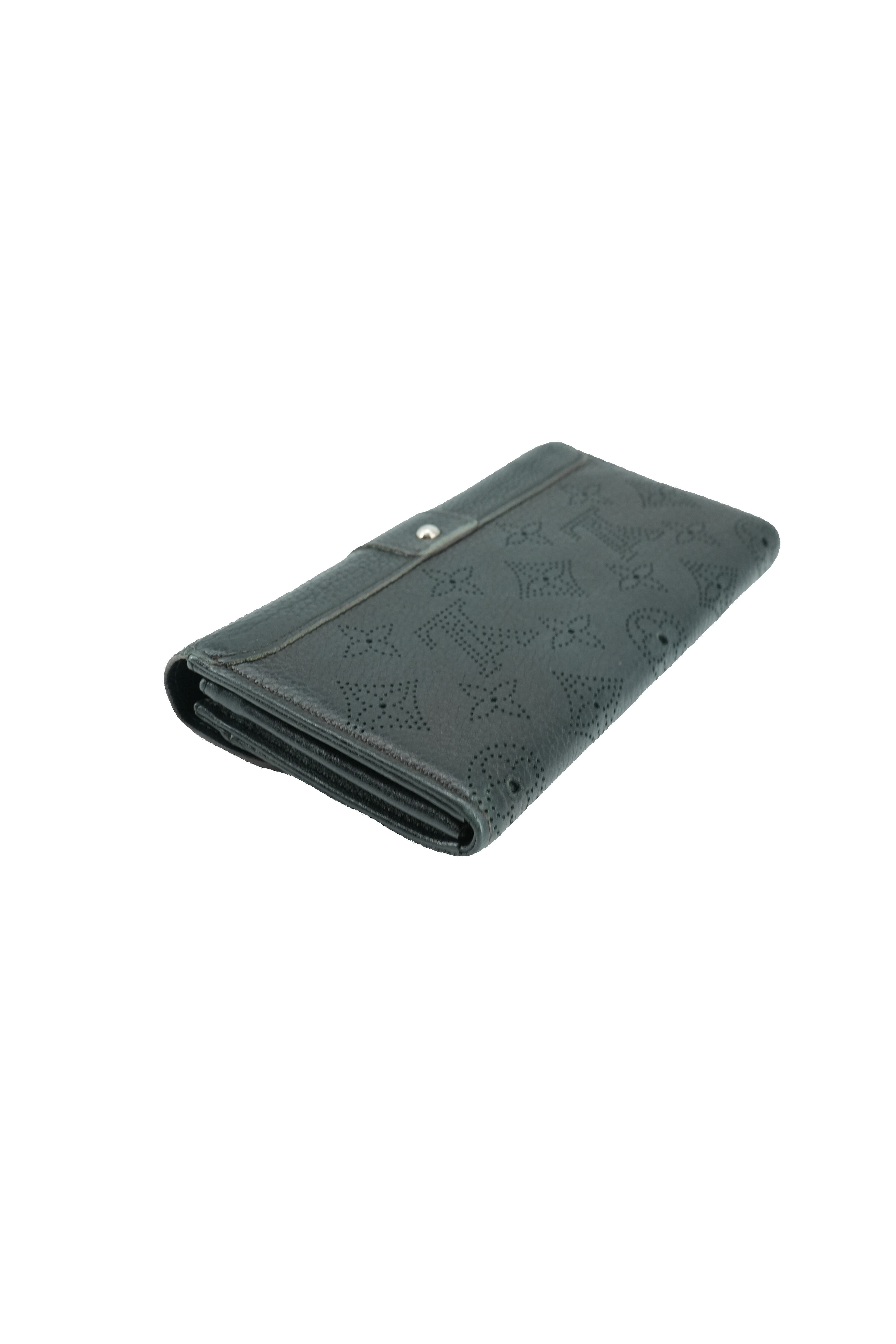 Louis Vuitton black Mahina Amelia wallet TN4164