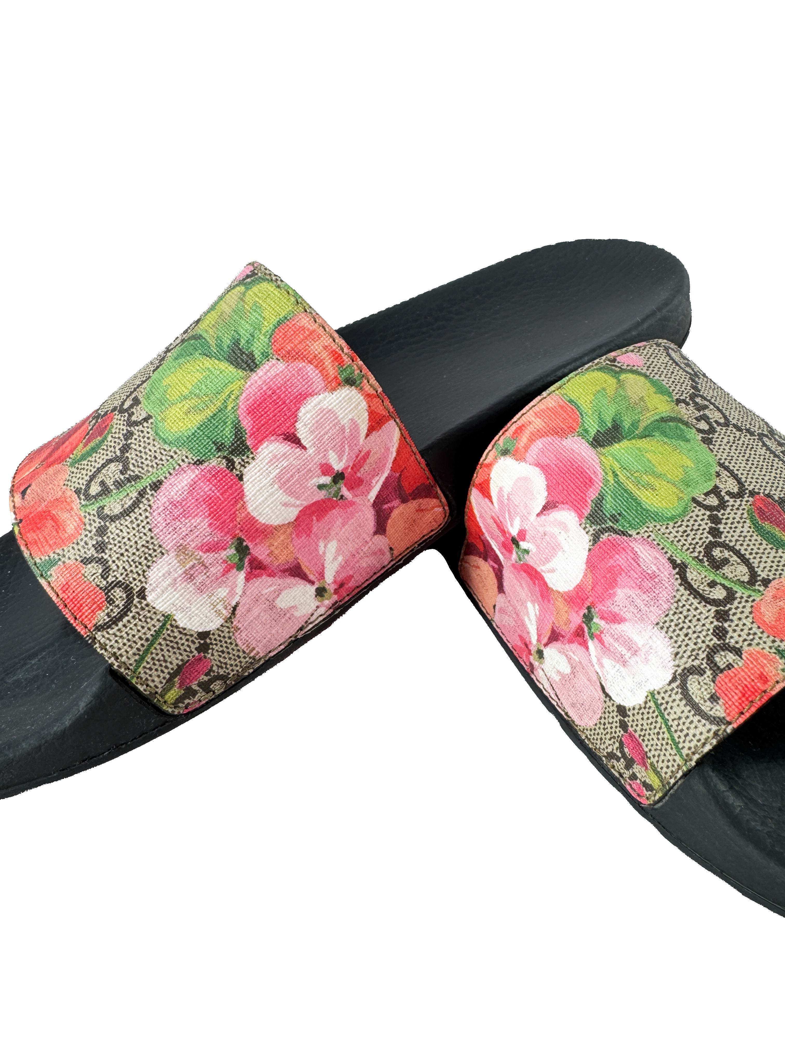 Gucci GG supreme bloom slides size 40 BOX