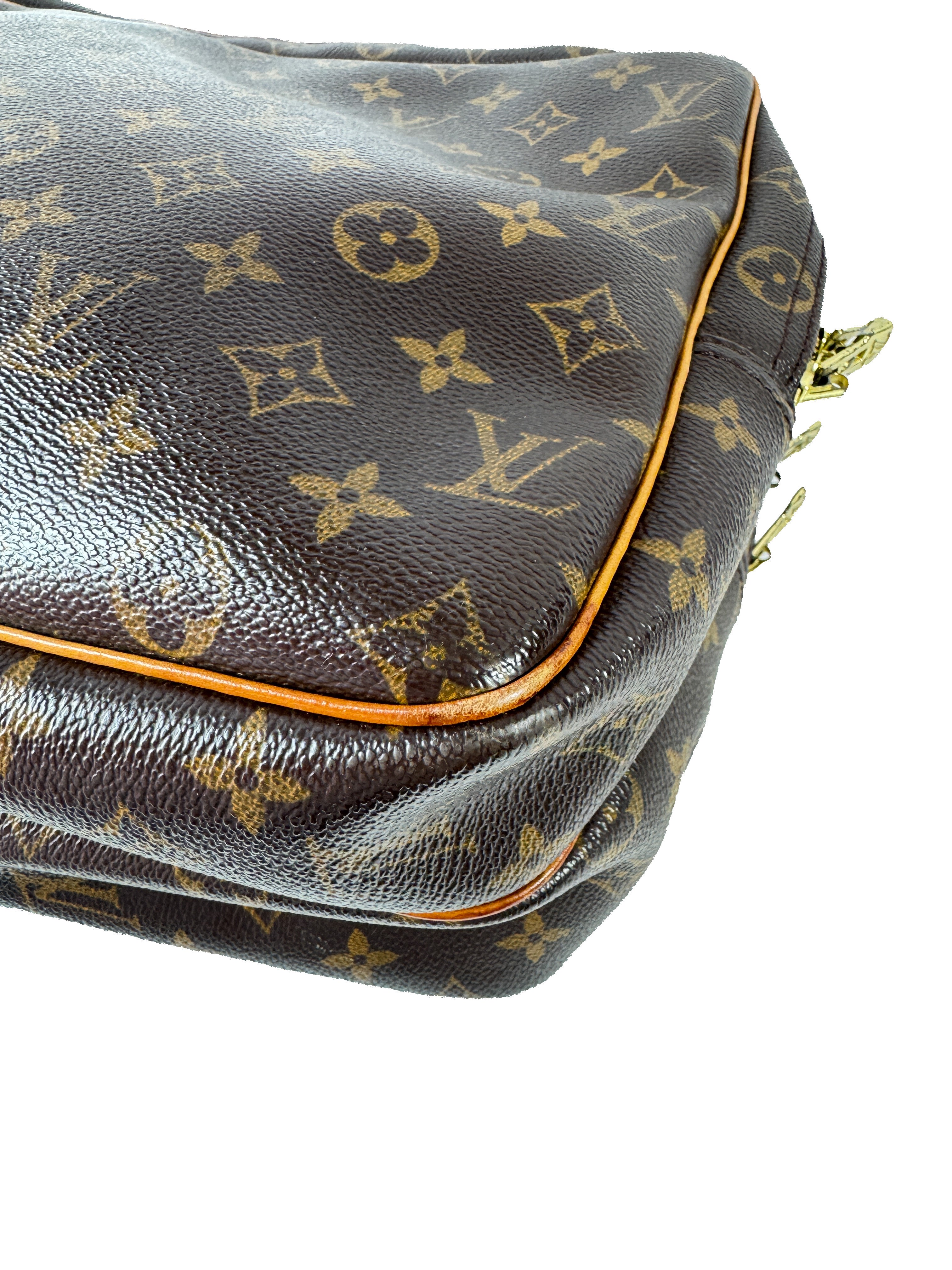 Louis Vuitton monogram reporter GM SP1909