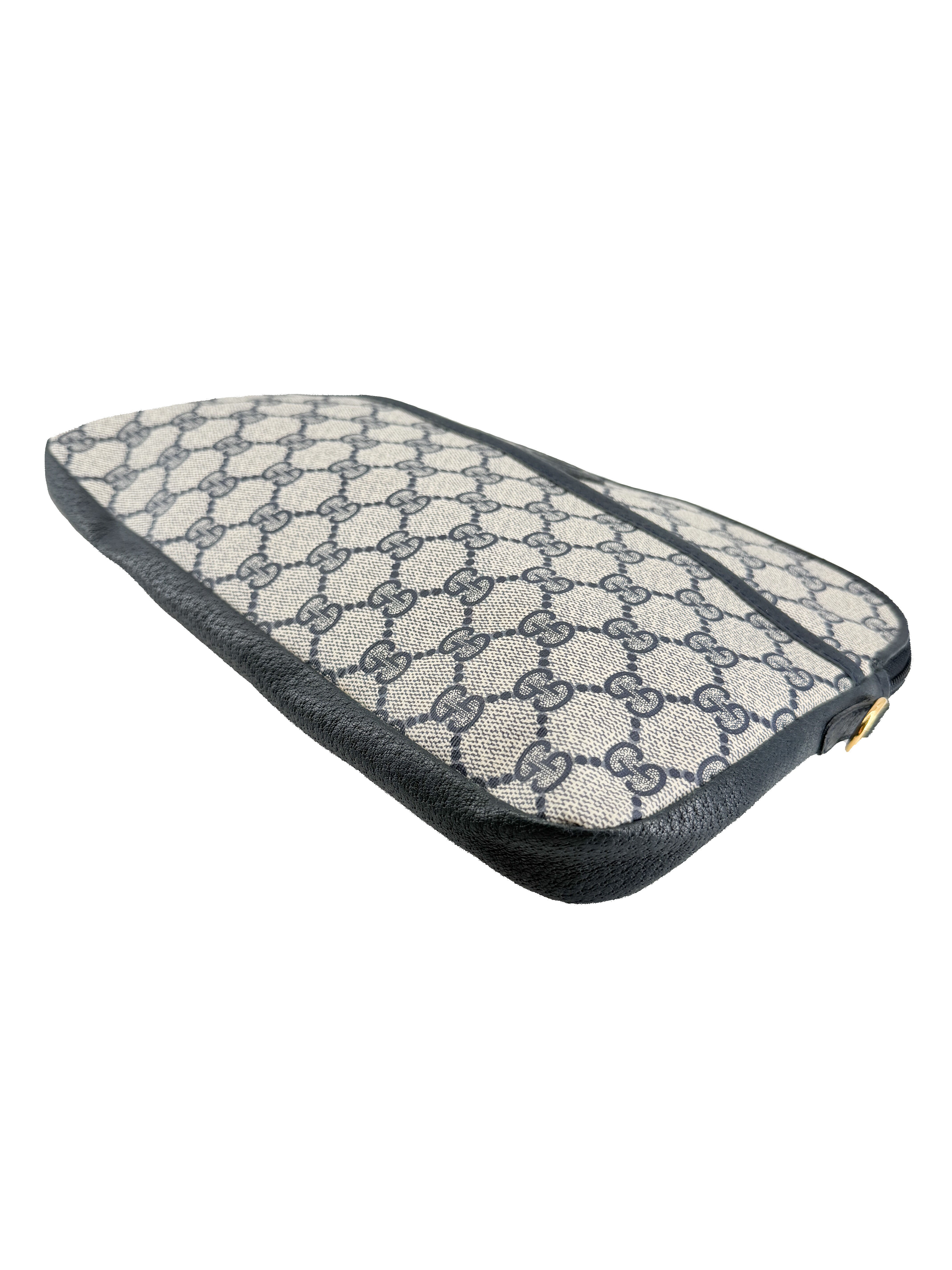 Gucci GG navy vintage crossbody 004-92-0230