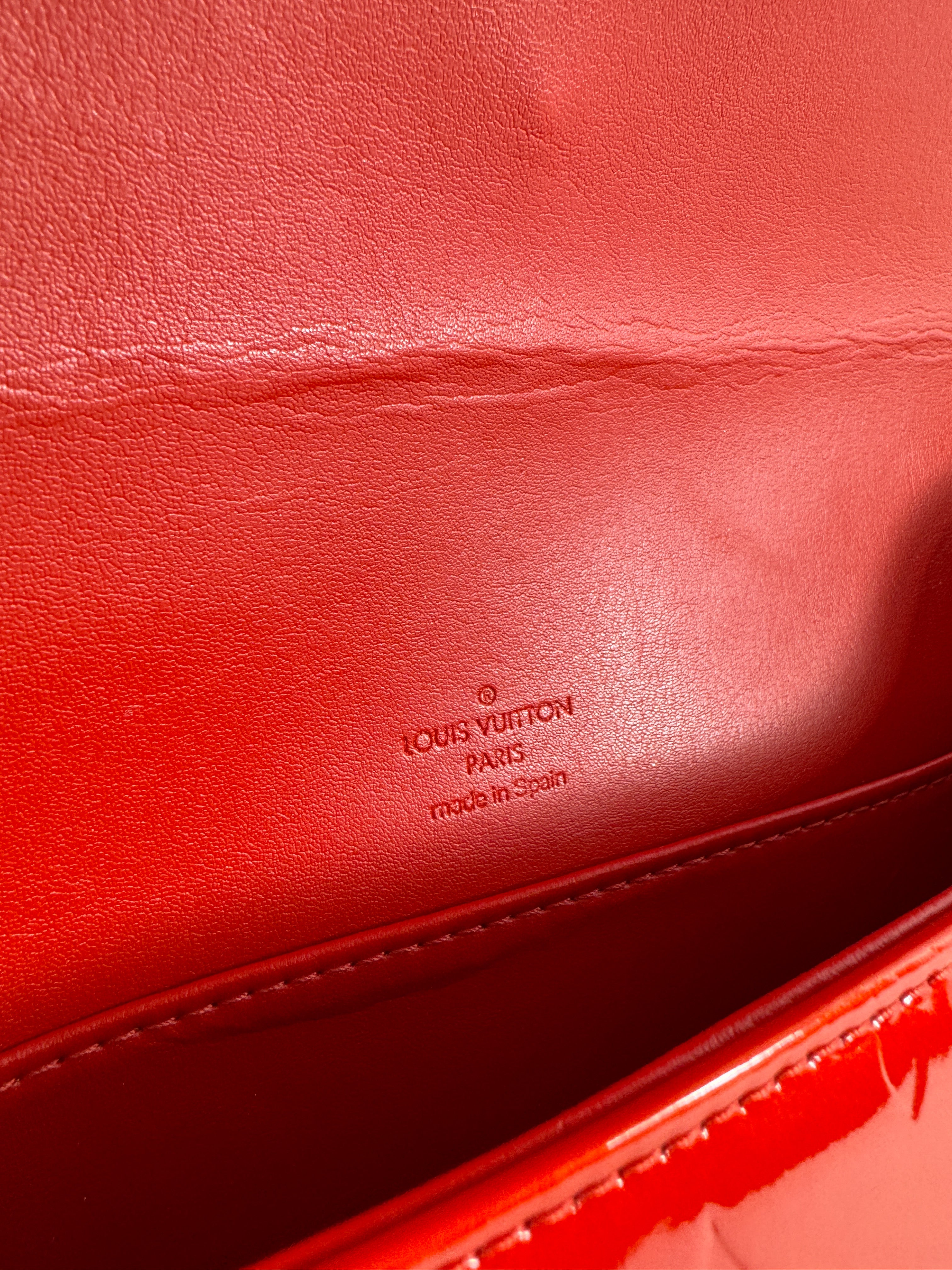 Louis Vuitton red vernis Thompson street shoulder bag CA0031