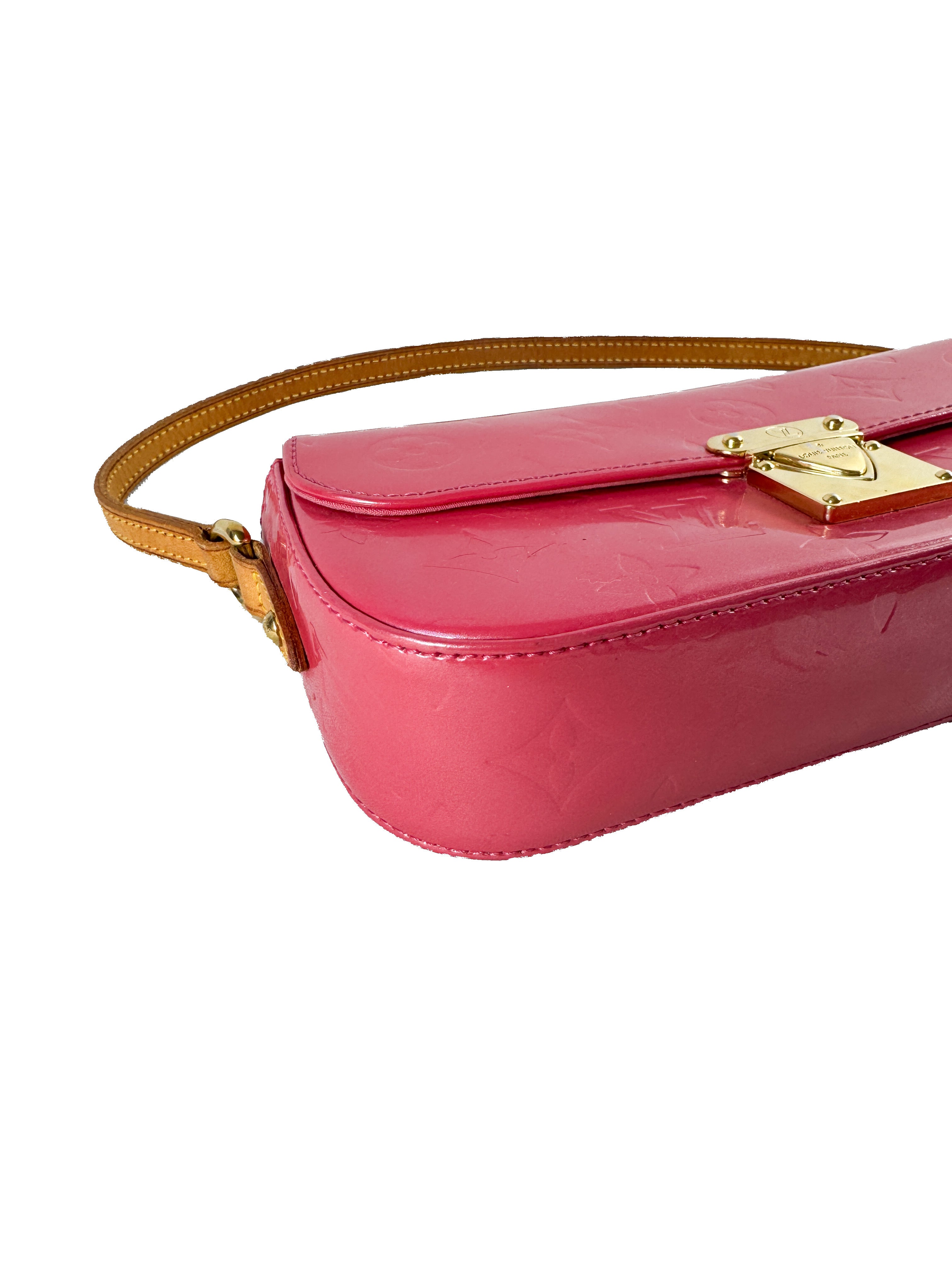 Louis Vuitton fuschia monogram vernis Malibu Street shoulder bag FL1025