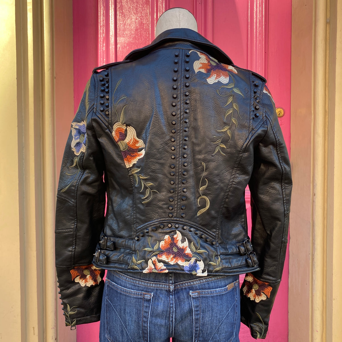 Vigoss black embroidered faux leather jacket size S – My