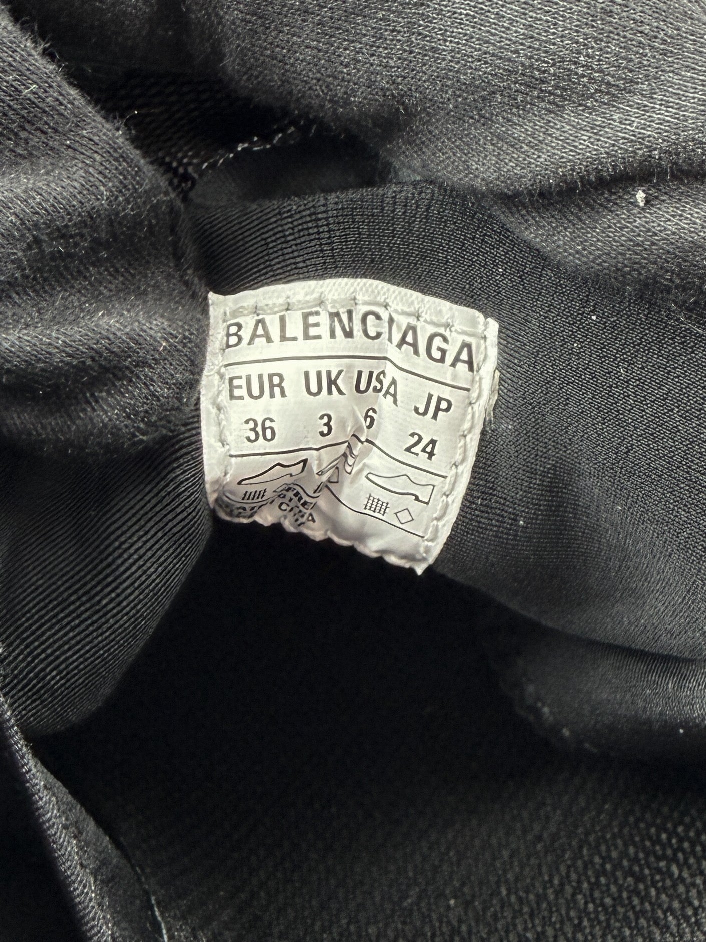 Balenciaga Tyrex black silver sneakers size 36 (6) BOX
