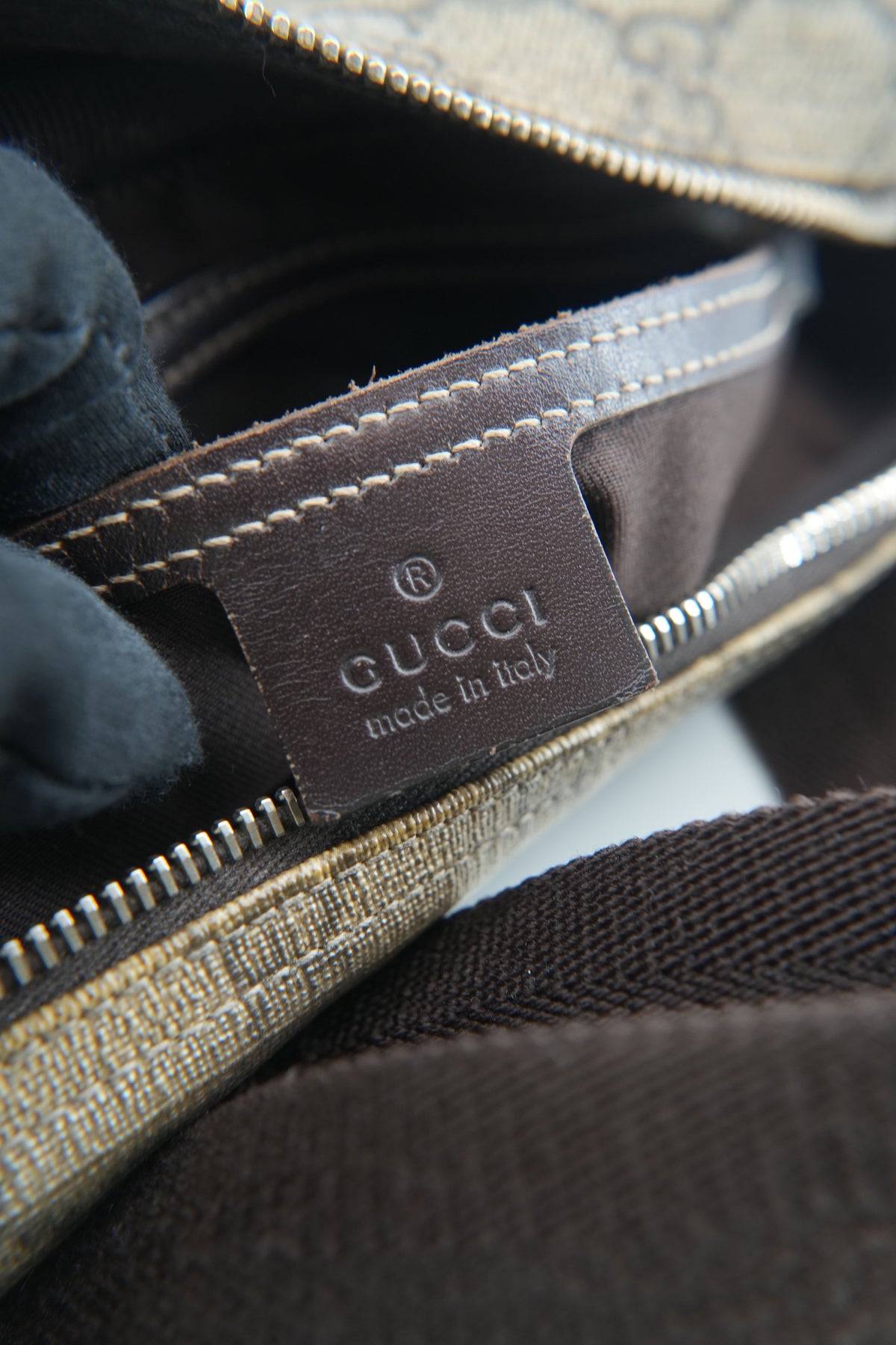 Gucci brown coated canvas crossbody 201448 520981
