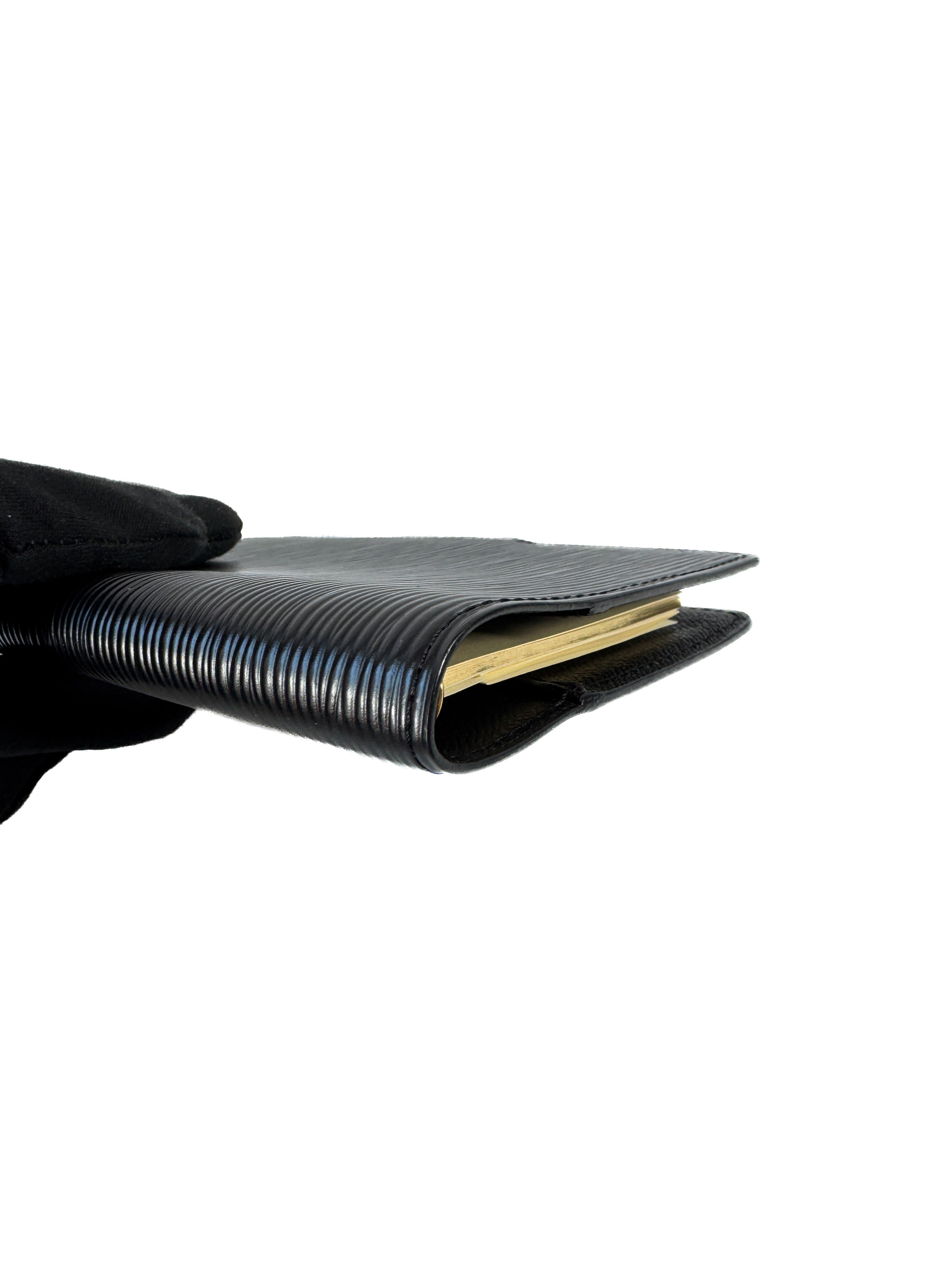 Louis Vuitton black epi agenda PM CA1021