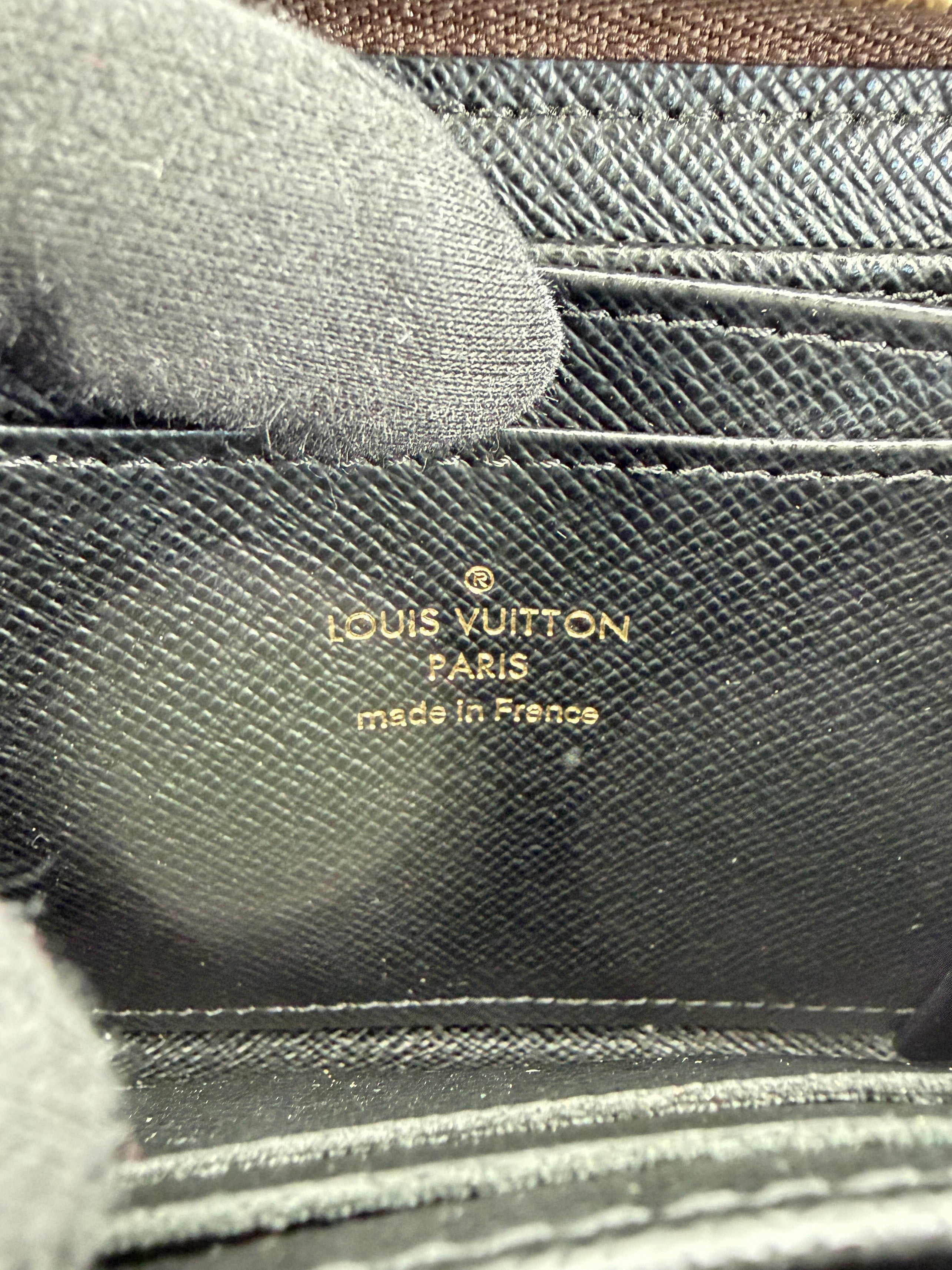 Louis Vuitton giant monogram zippy coin wallet NFC BOX