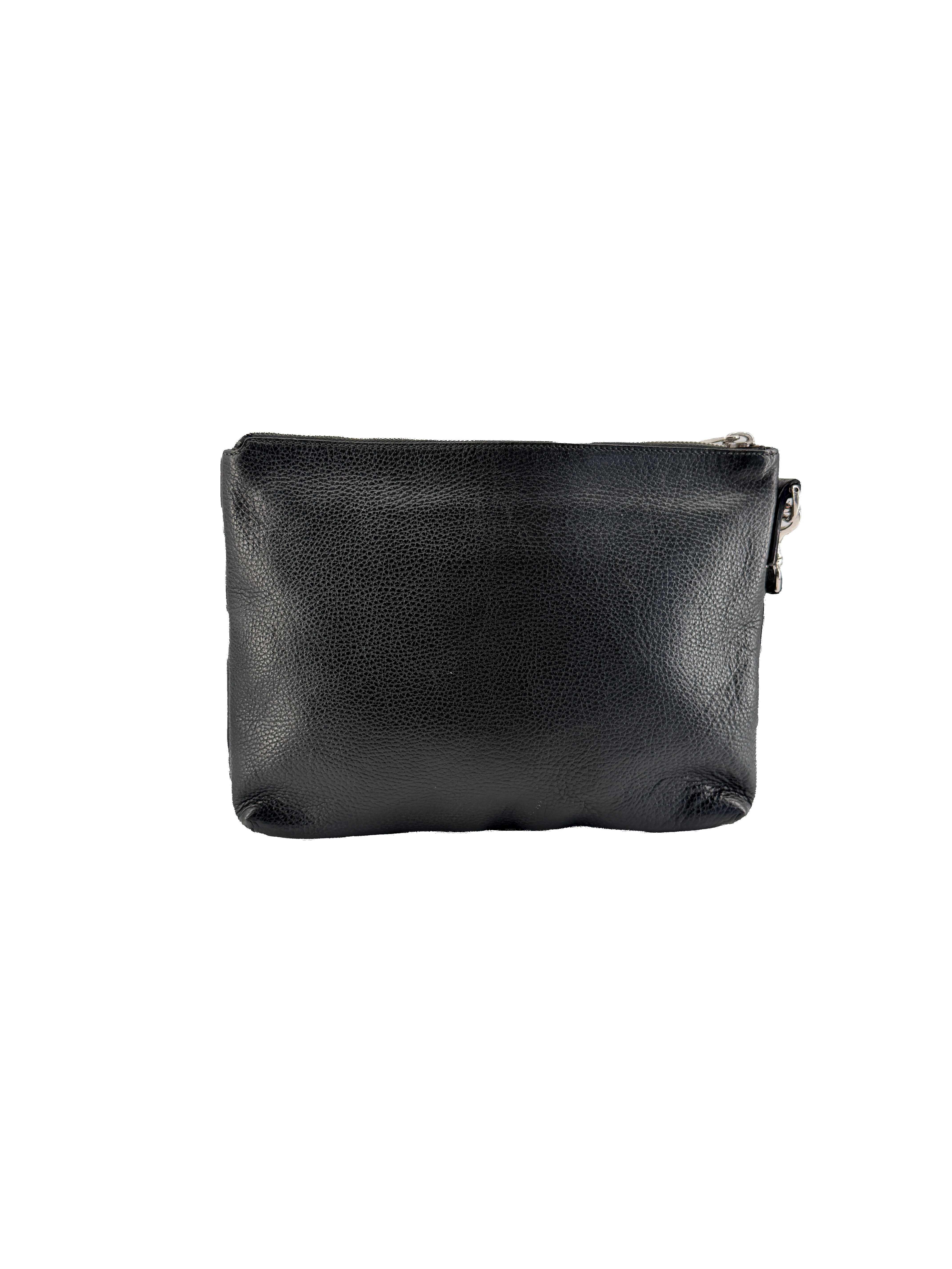 Gucci black leather wristlet 887075 486628