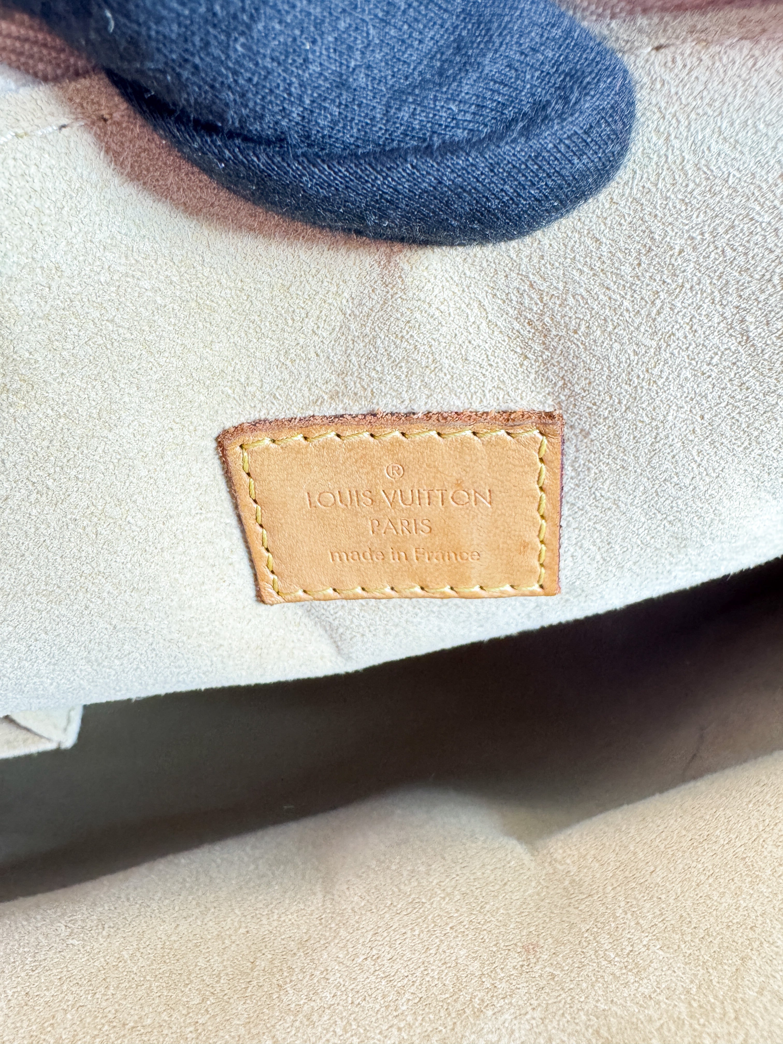 Louis Vuitton damier azur trevi GM FL1029