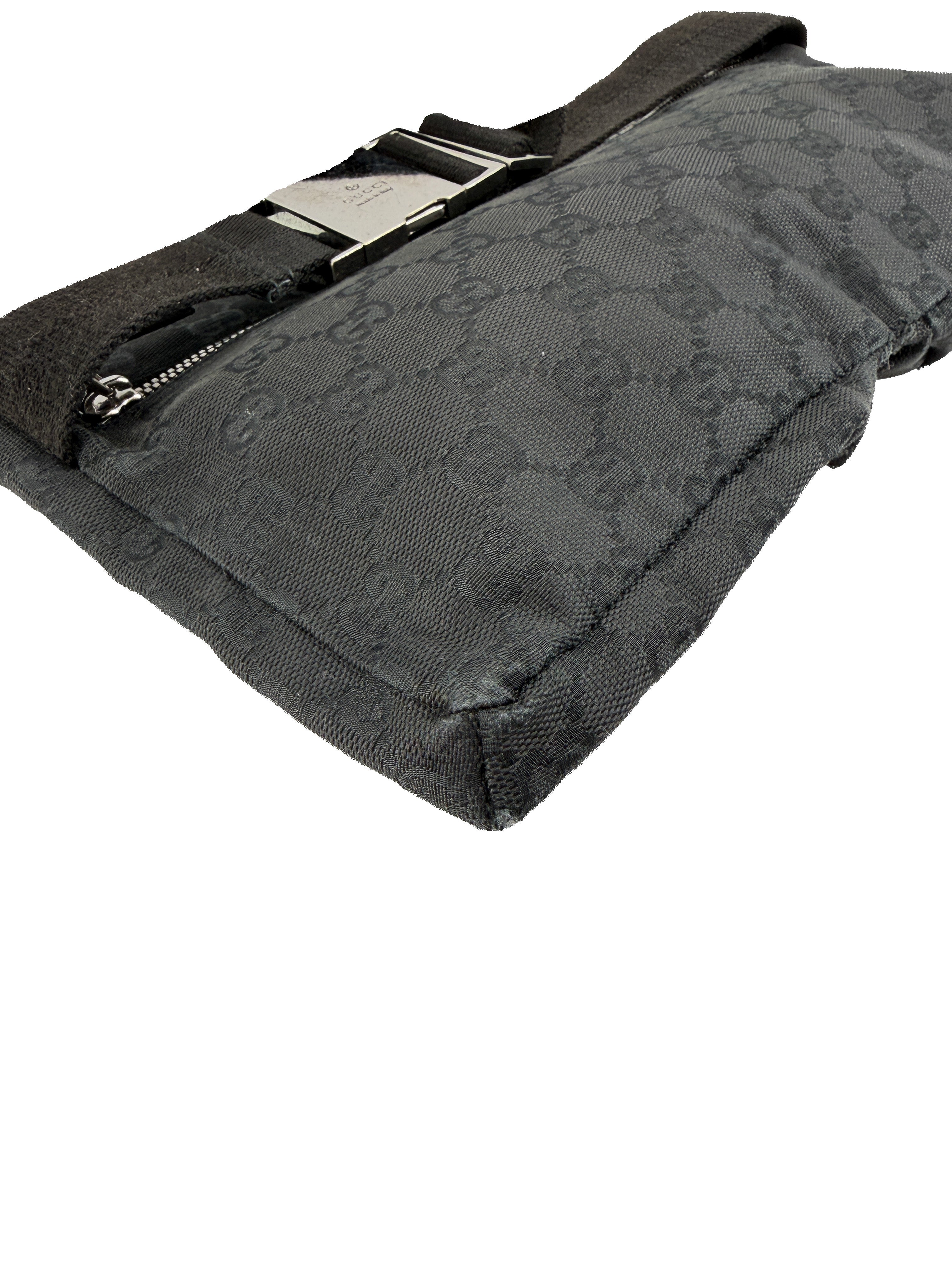 Gucci black signature vintage belt bag