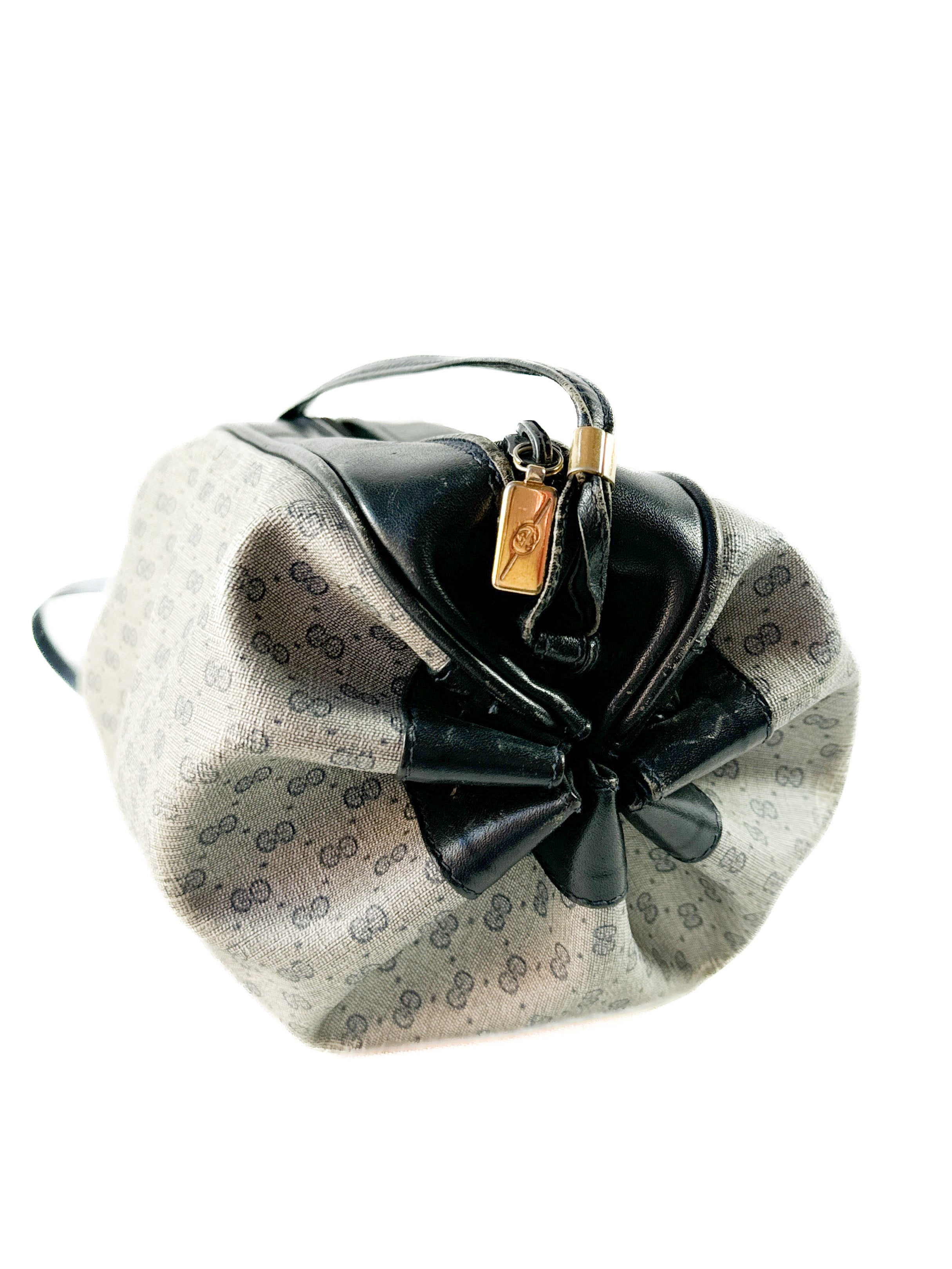 Gucci micro GG navy gray vintage crossbody 007-115-5770