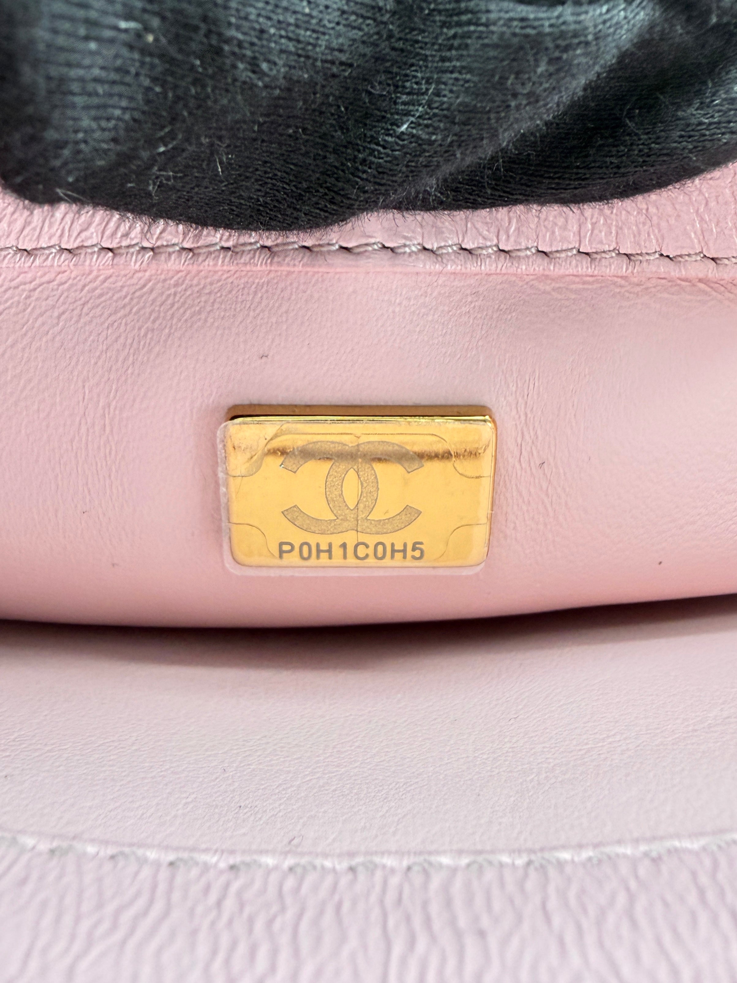 Chanel pink Match small flap bag P0H1C0H5