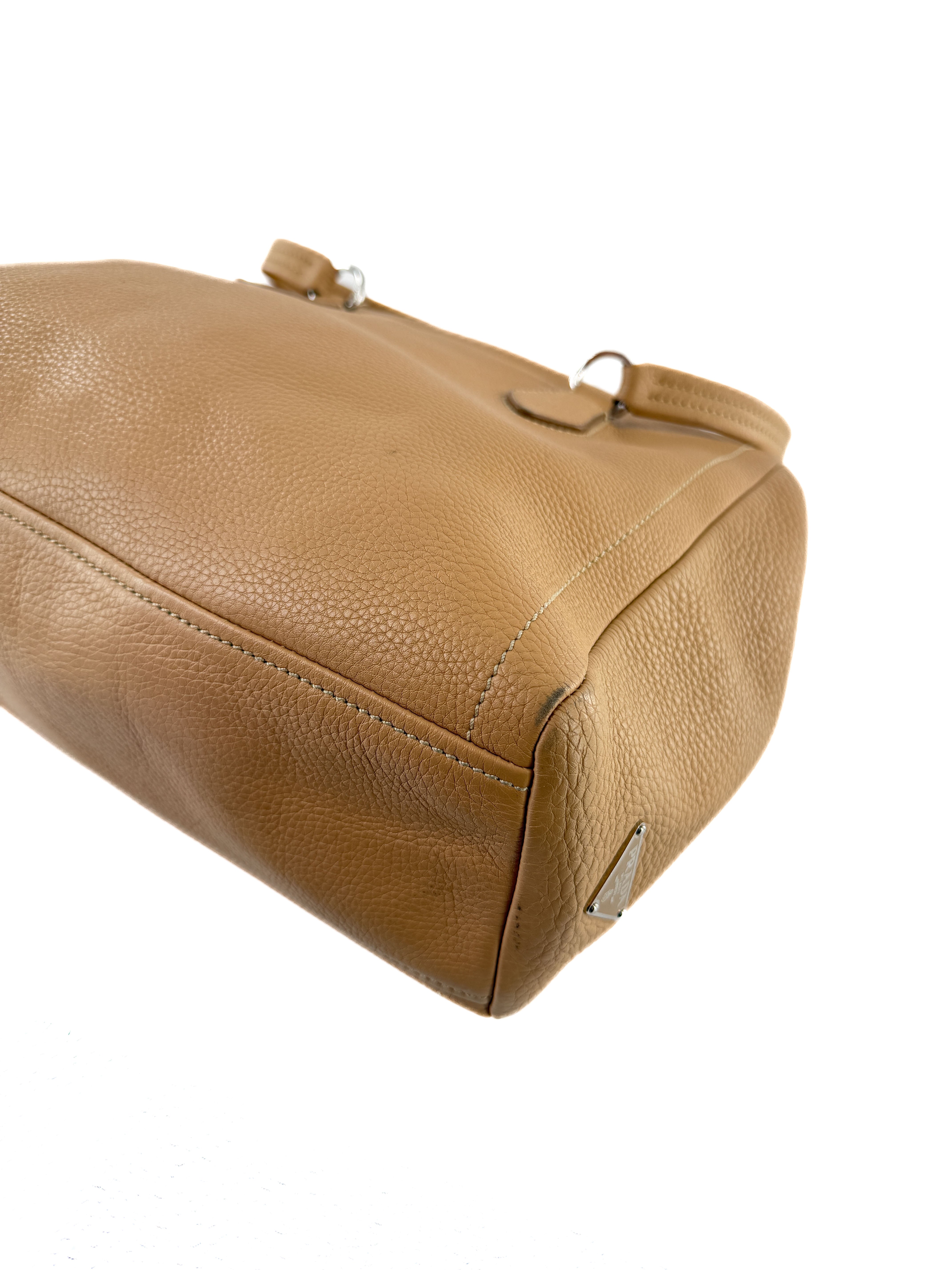 Prada beige Vitello Daino leather shoulder bag 140 - My Girlfriend's Wardrobe LLC