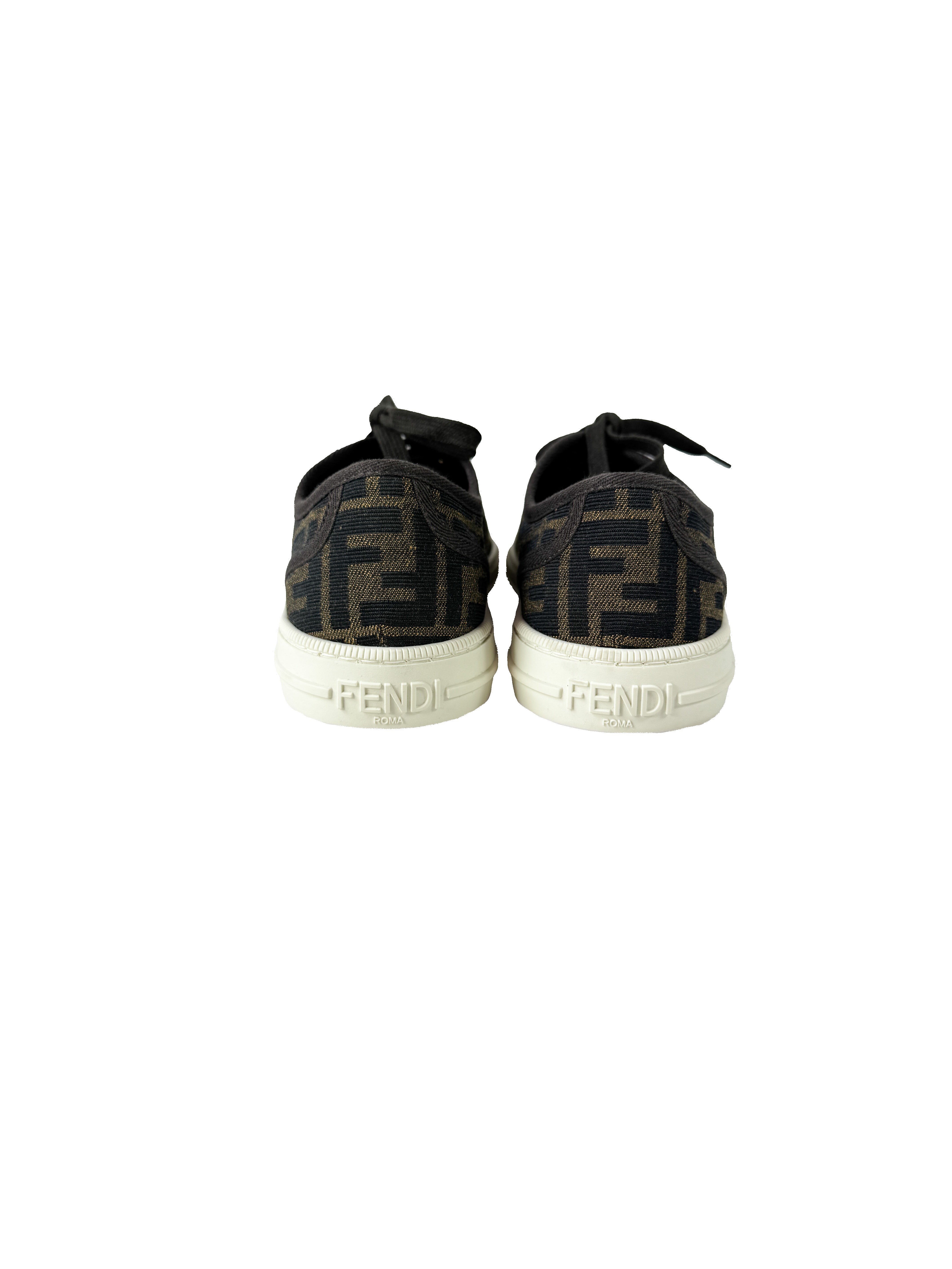 Fendi brown Zucca print sneakers size 39 NEW 8E8325