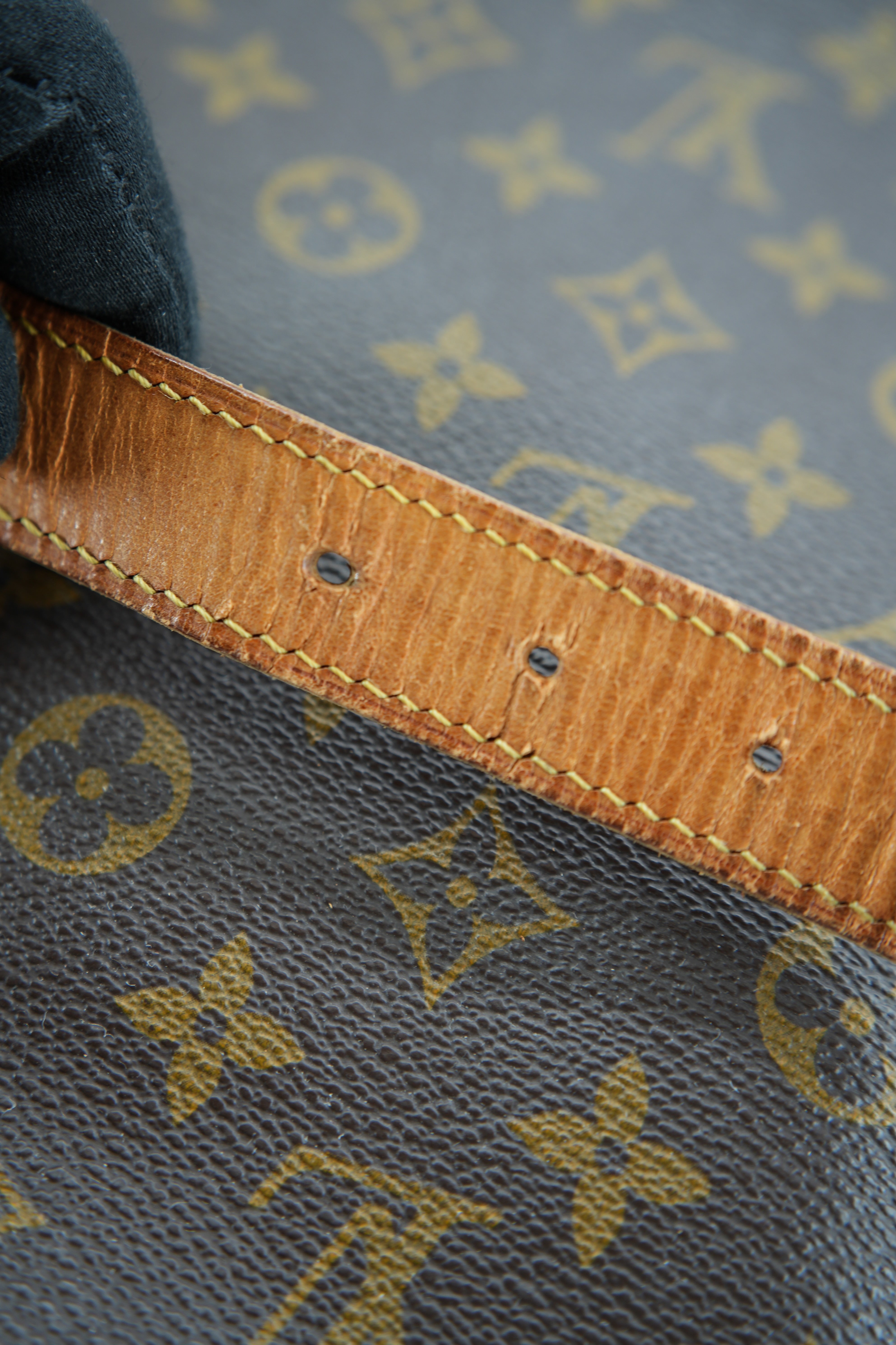 Louis Vuitton monogram Saumur 43 881 VI