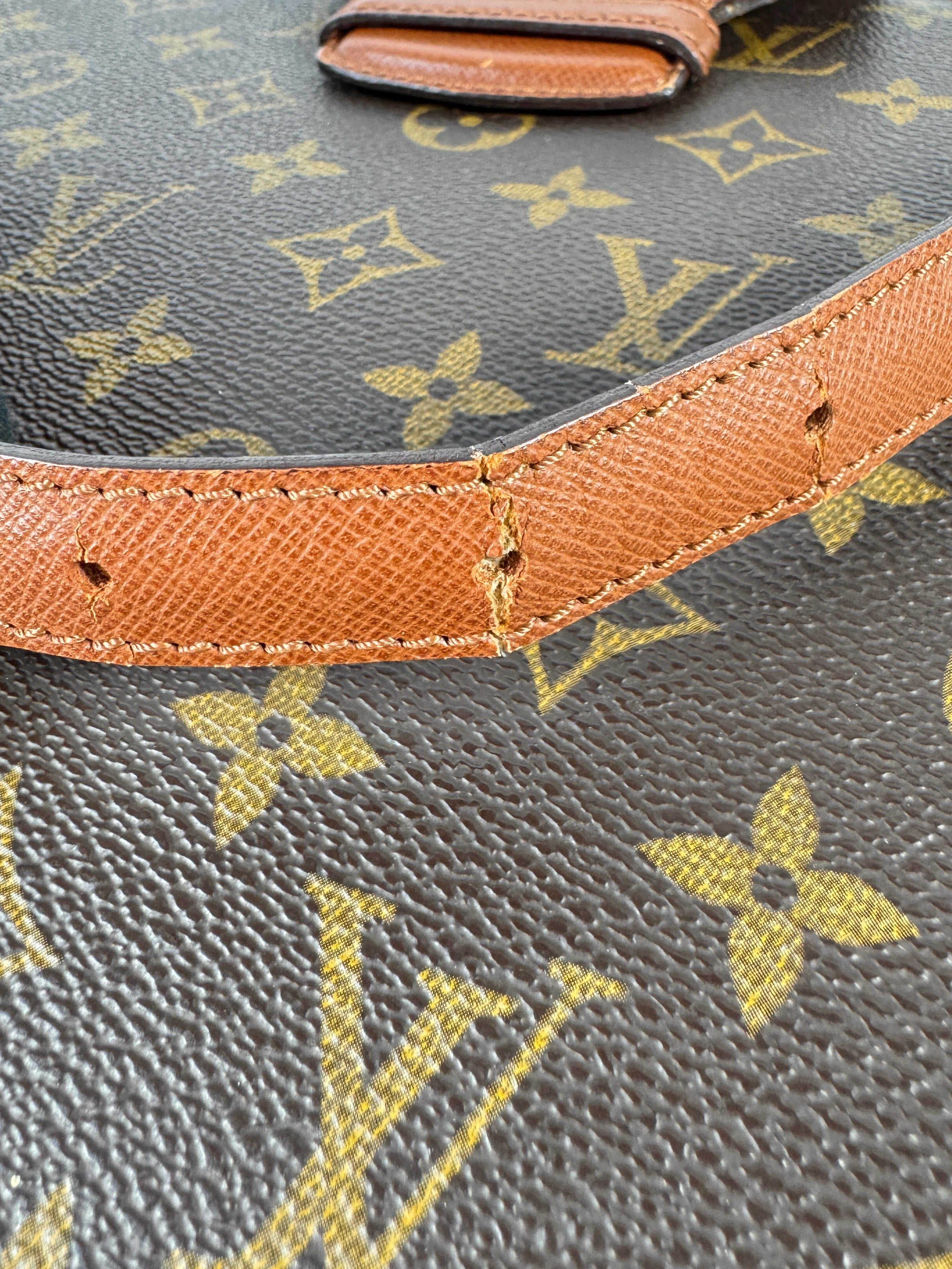 Louis Vuitton monogram Courcelle crossbody SR0958