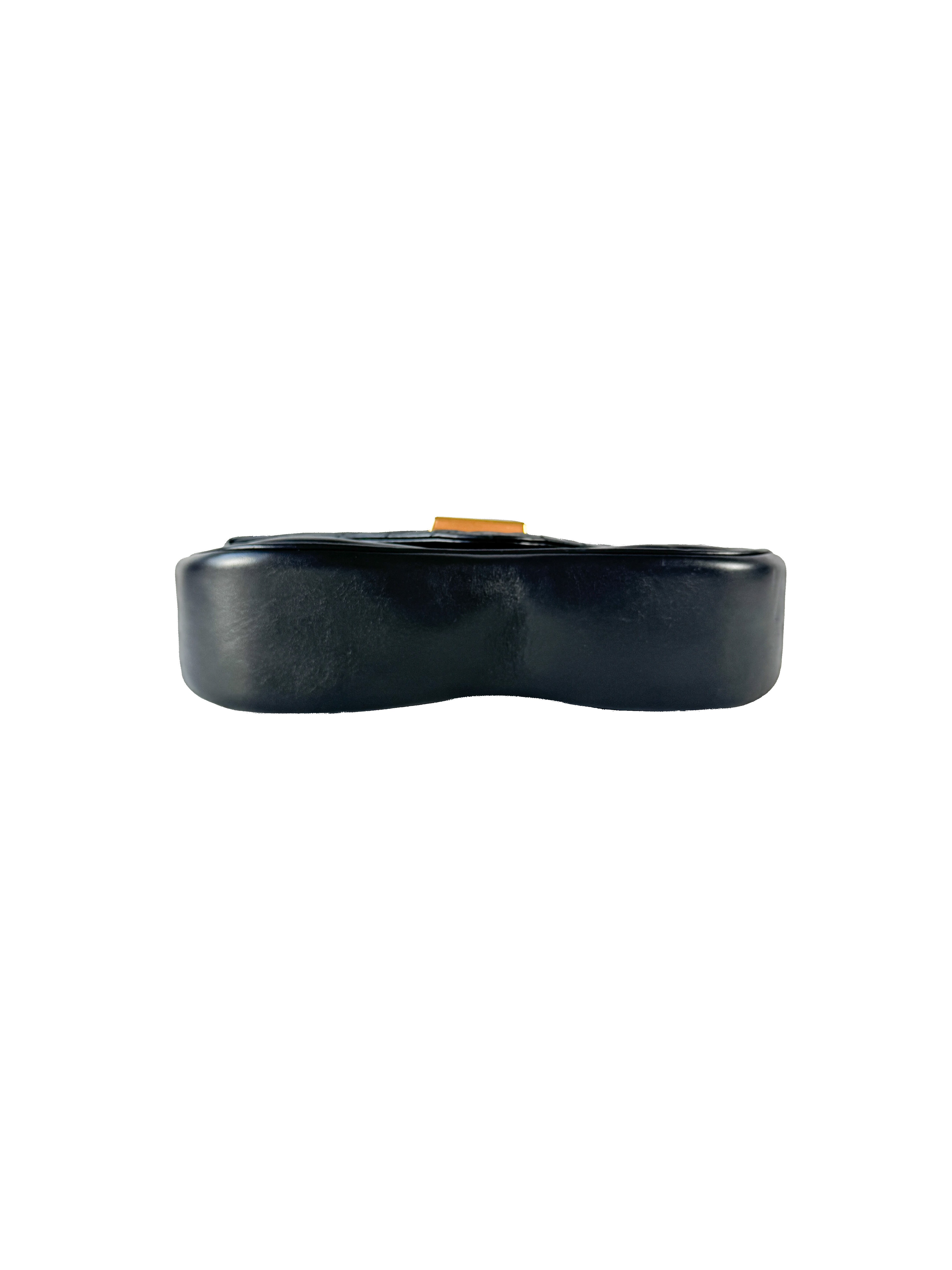 Louis Vuitton New wave Love Lock Chain MM NZ0129