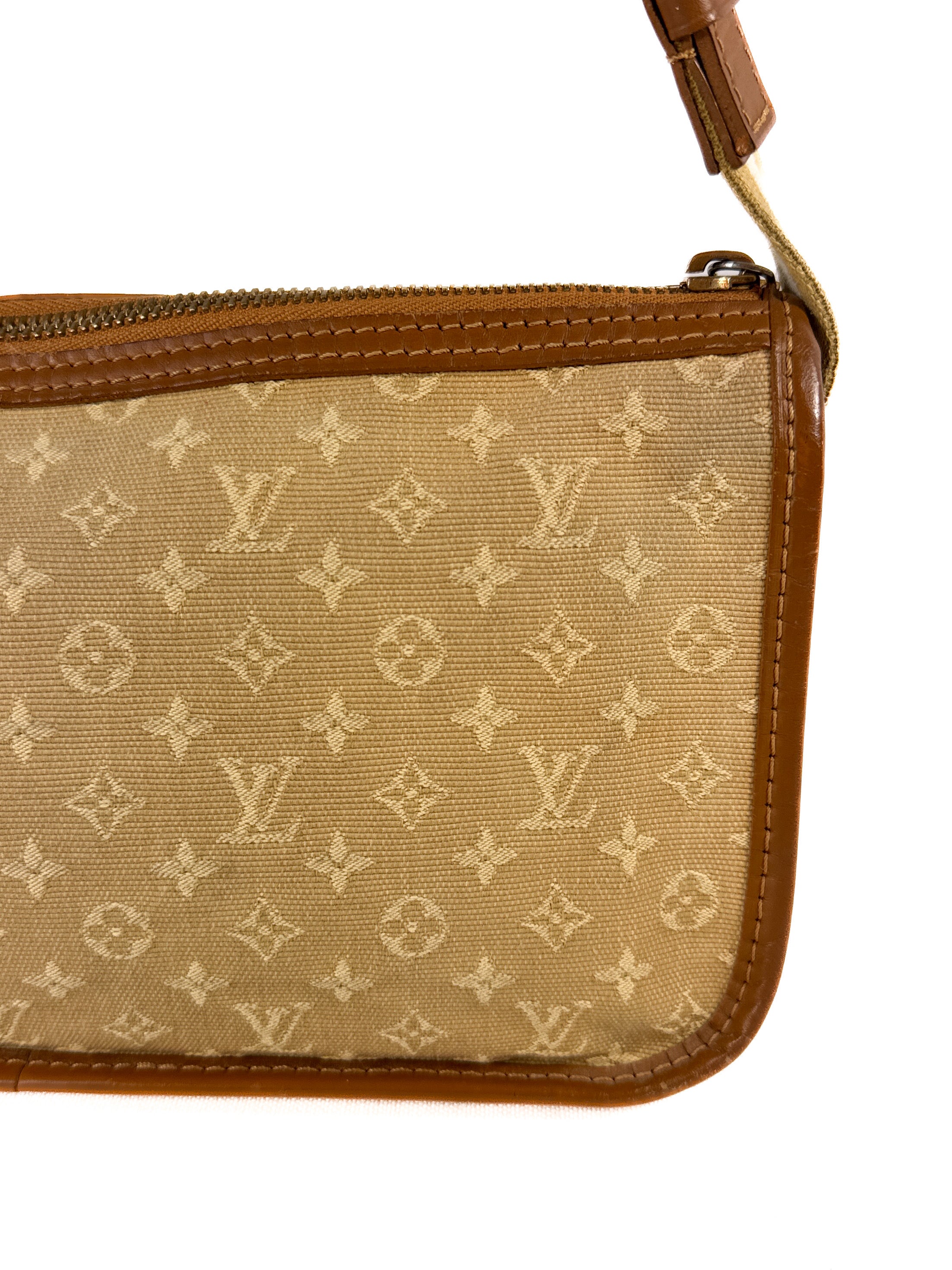 Louis Vuitton beige monogram mini pochette Kathleen TH0074
