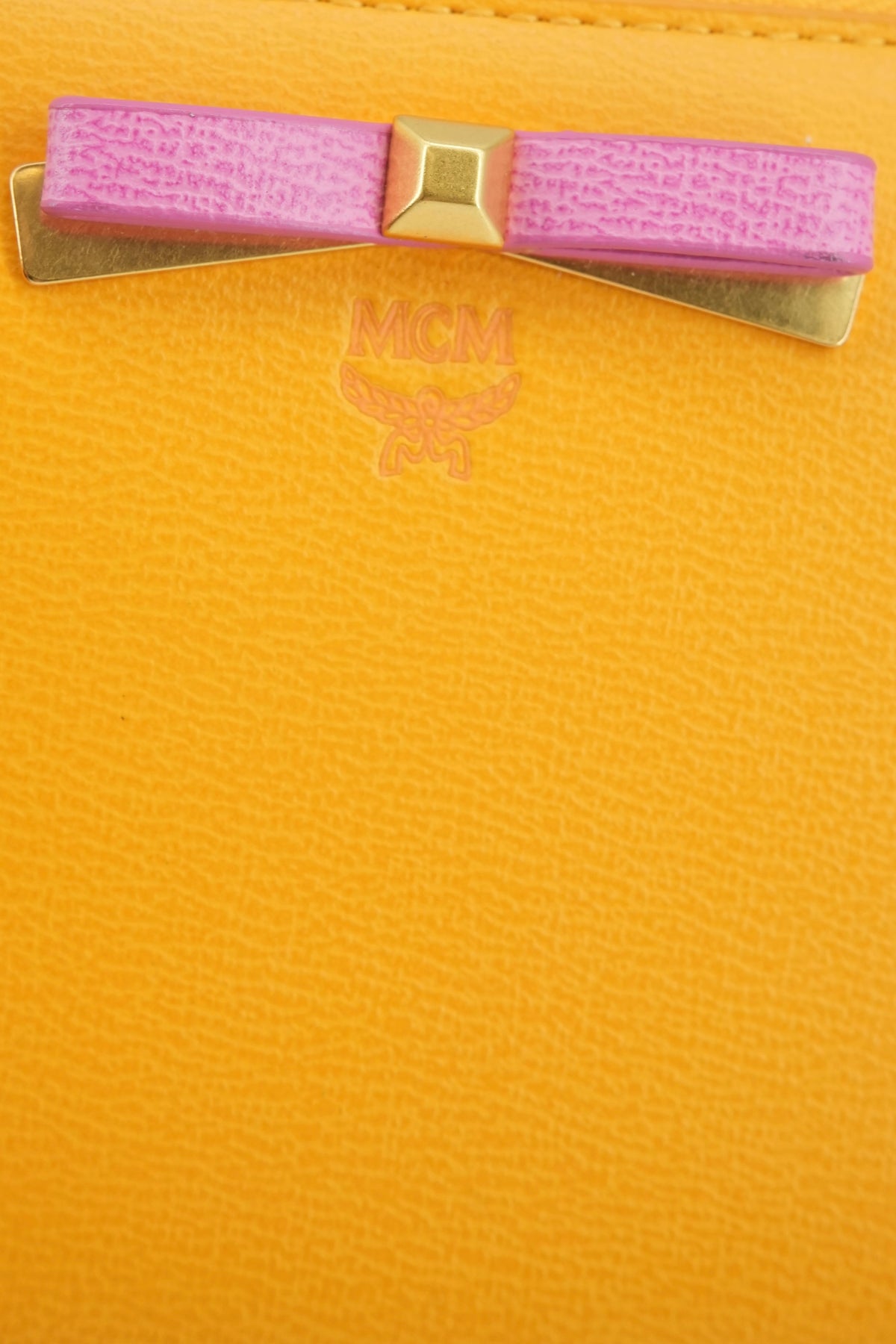 MCM yellow Mina long wallet BOX
