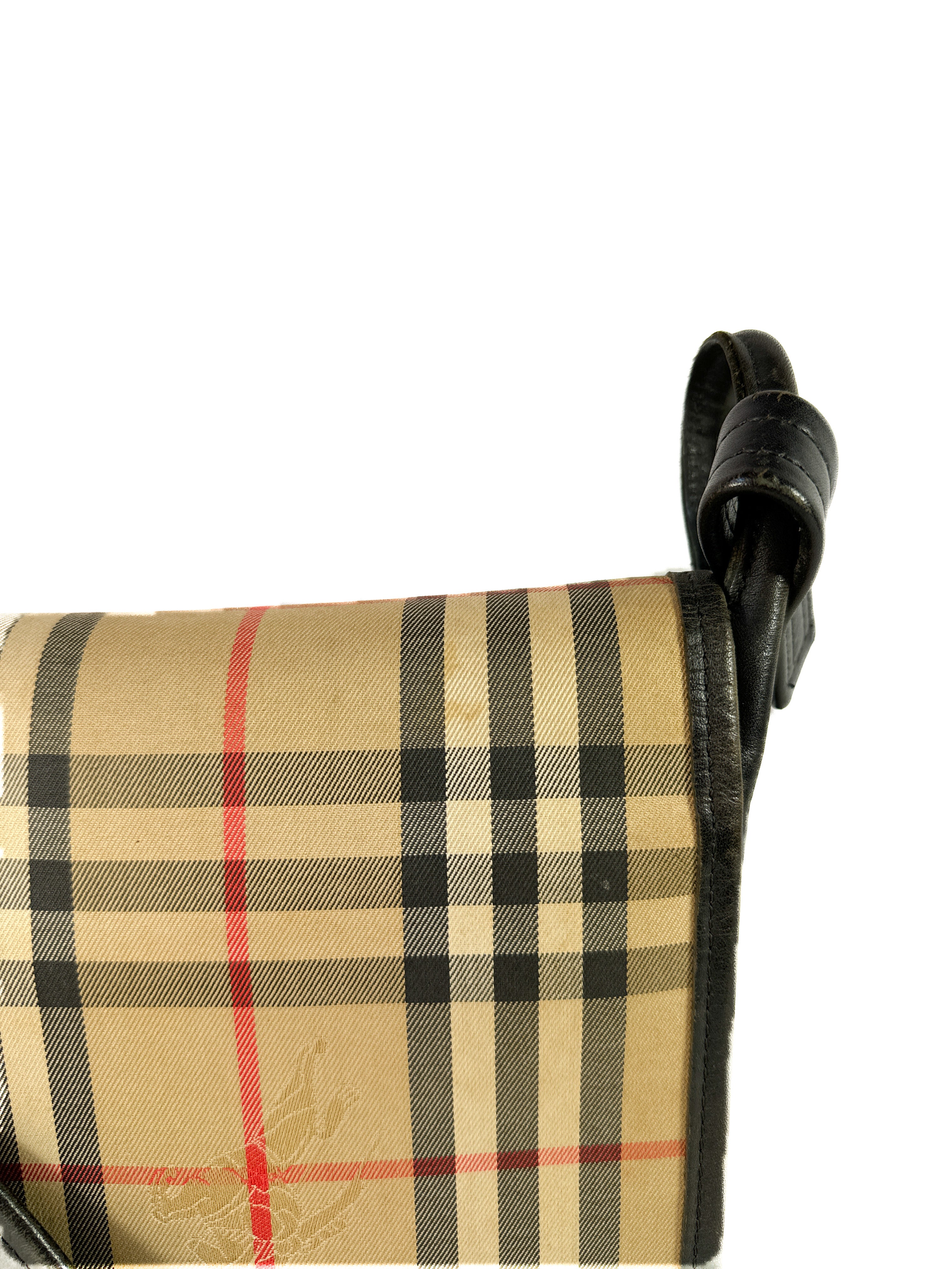 Burberrys vintage check messenger bag