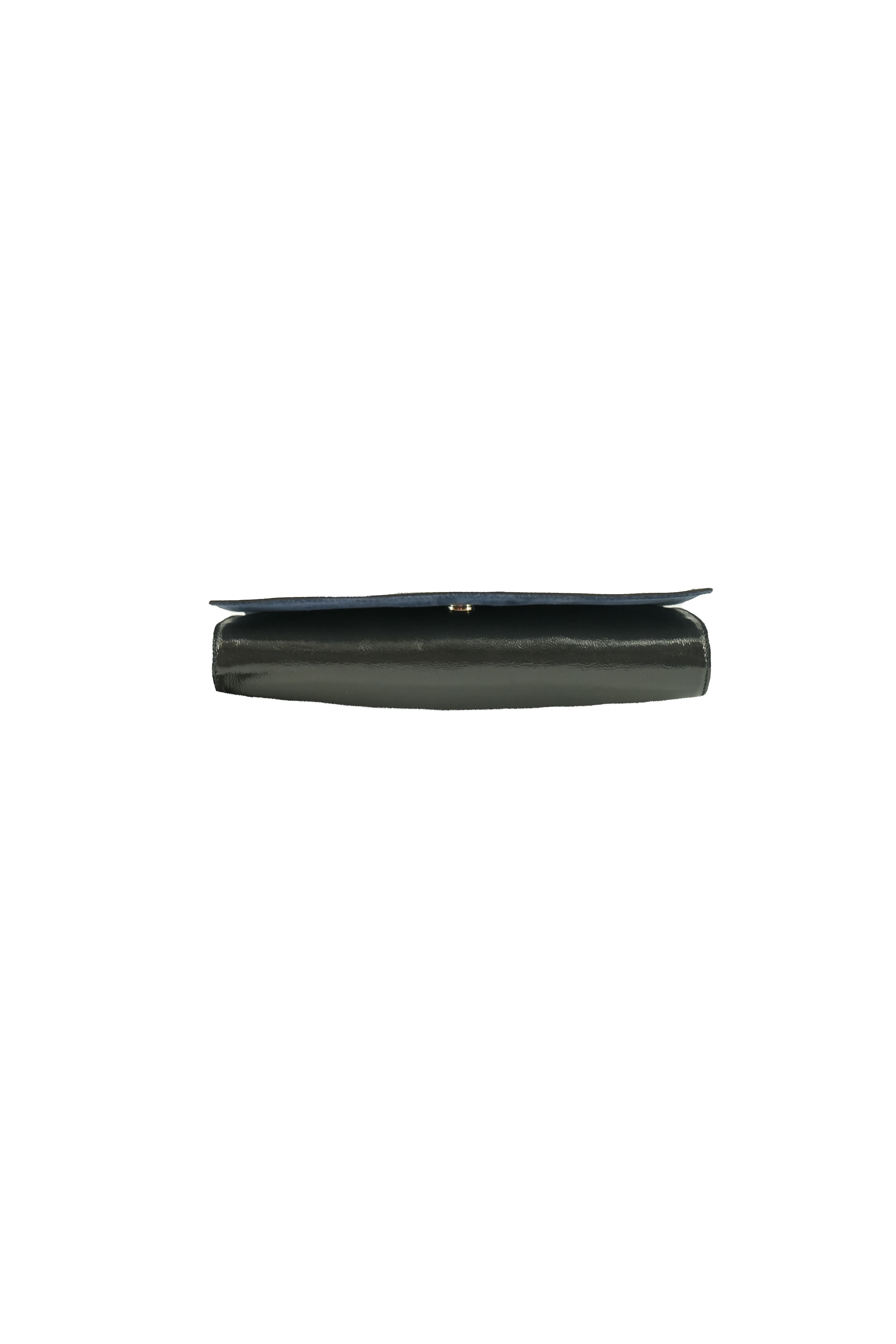 Gucci patent leather soho disco clutch 336753 204991