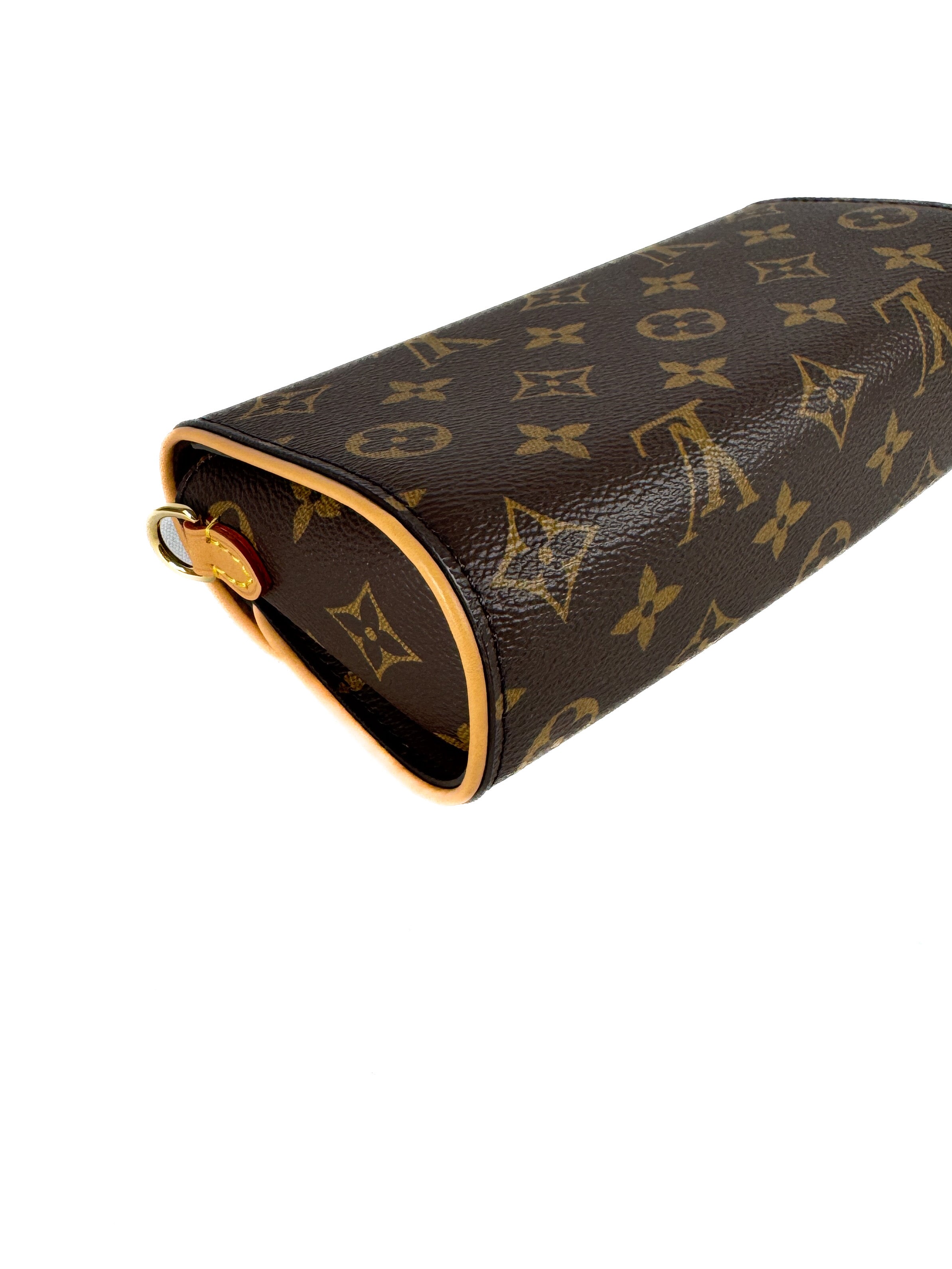 Louis Vuitton monogram pochette Camille NFC