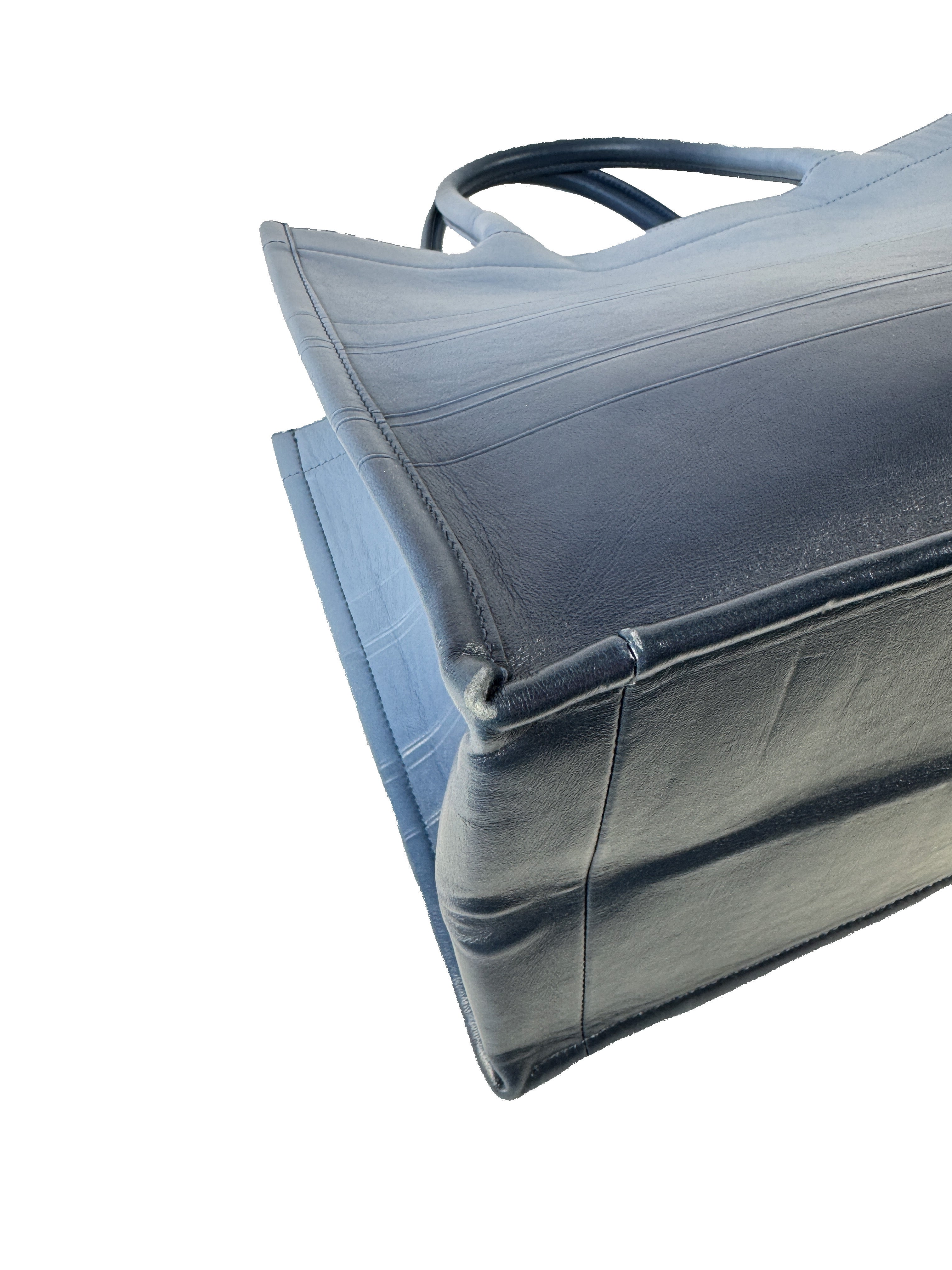 Christian Dior blue leather ombre book tote 62-MA-0211