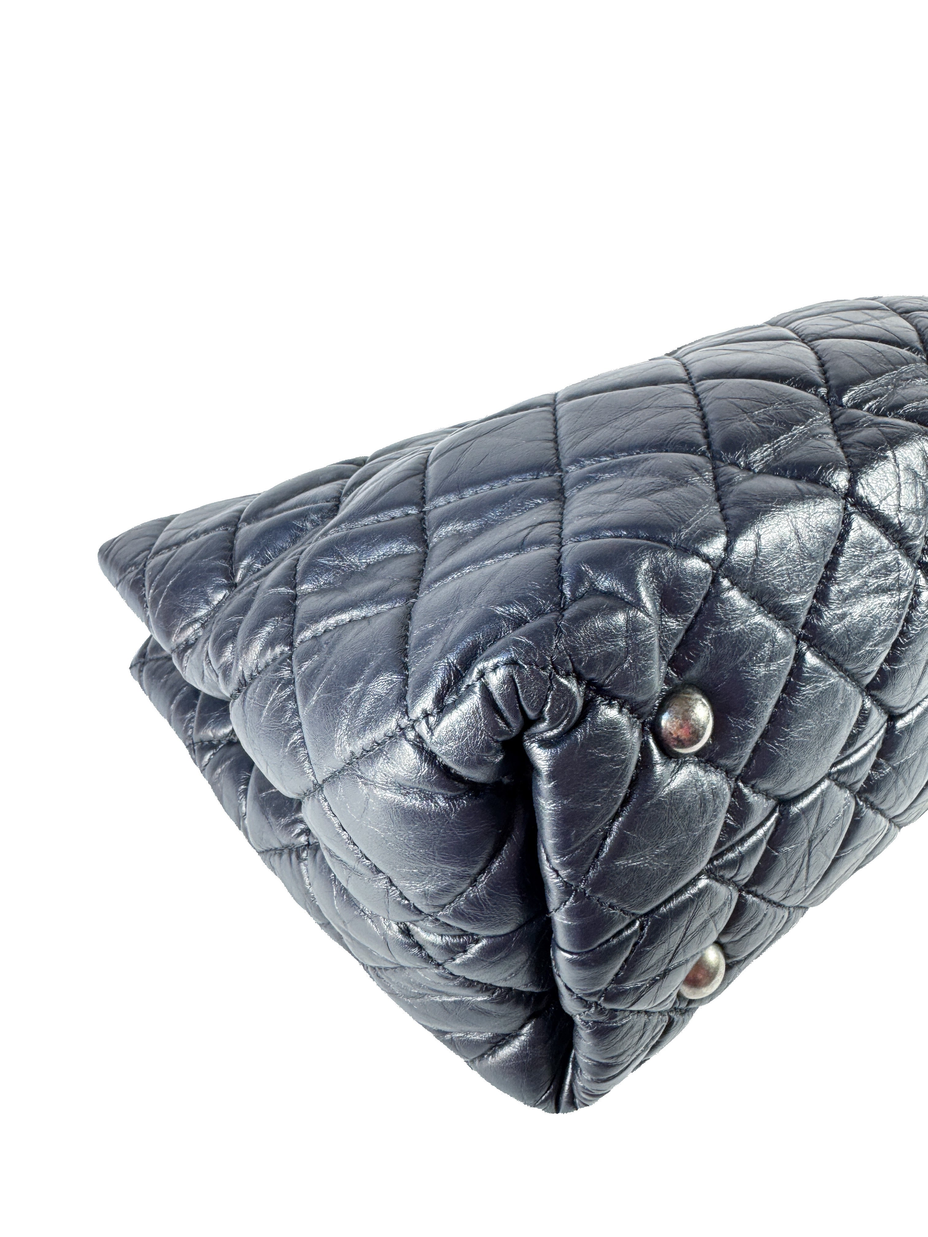 Chanel navy leather reissue quilted aged tote large 17177741
