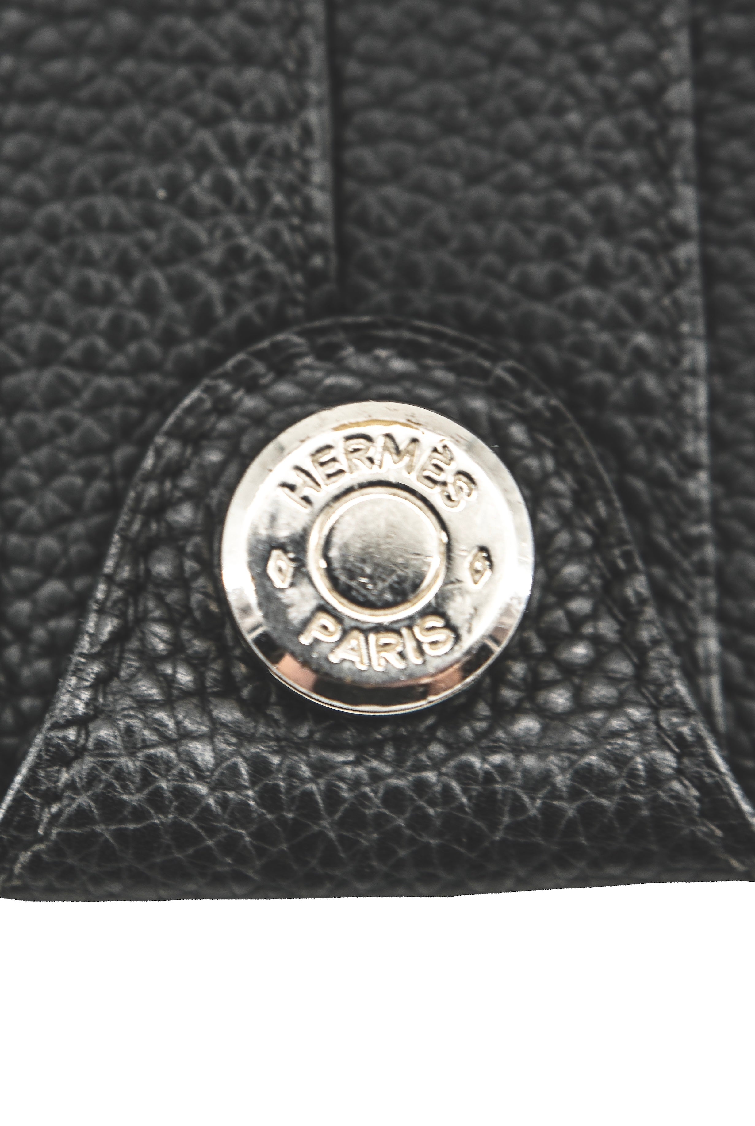 Hermès black leather Dogon wallet sqaure H
