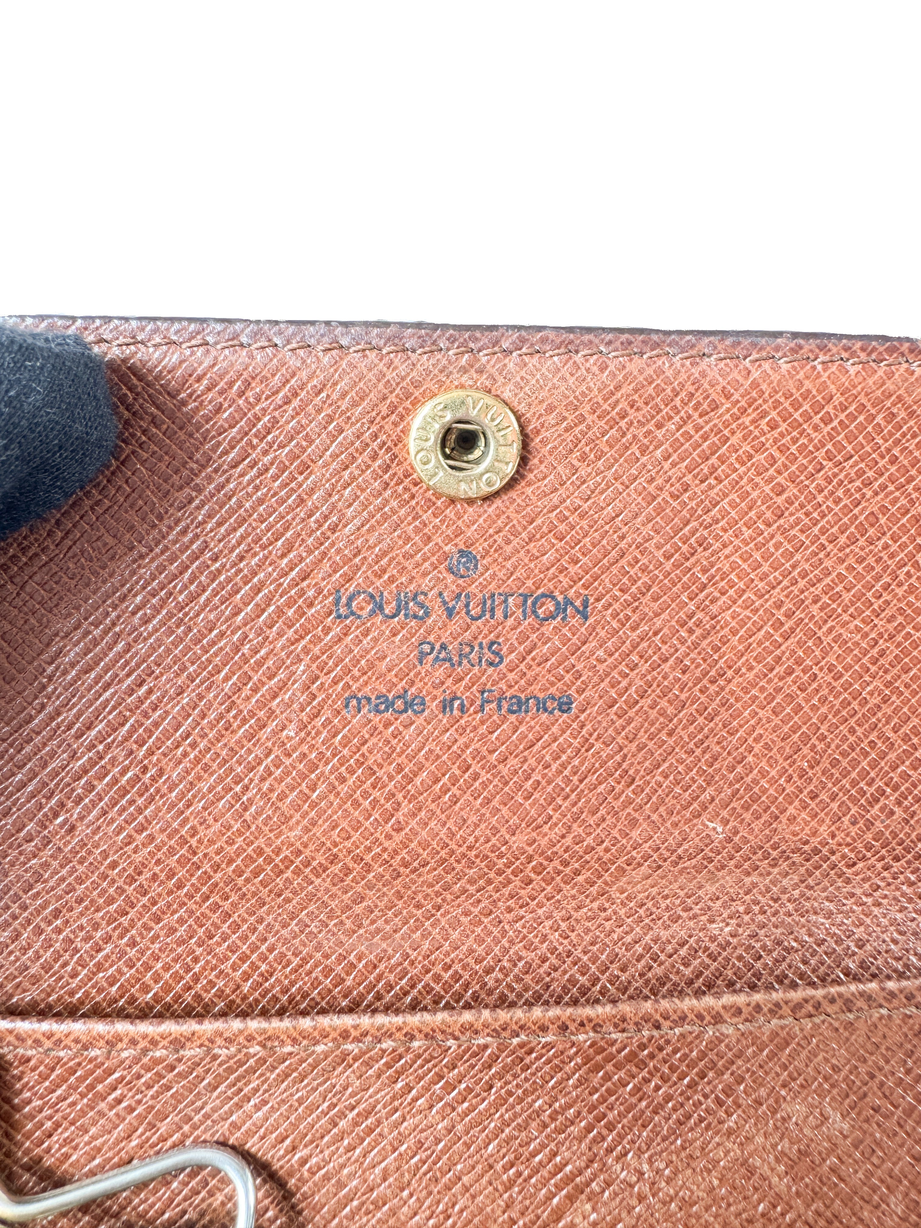 Louis Vuitton monogram 4 key holder RA1904