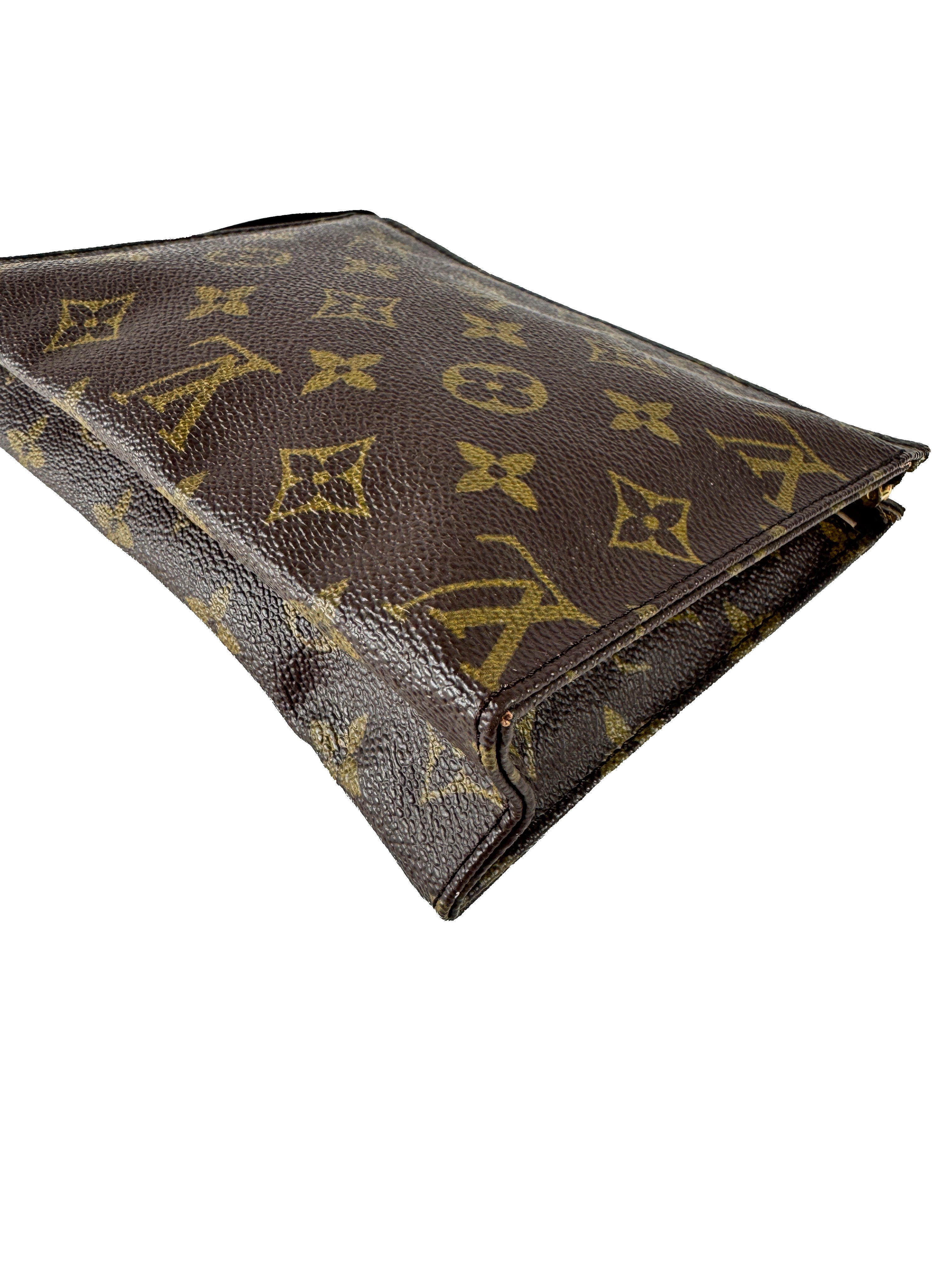 Louis Vuitton monogram vintage Toiletry Pouch 19 864 TH