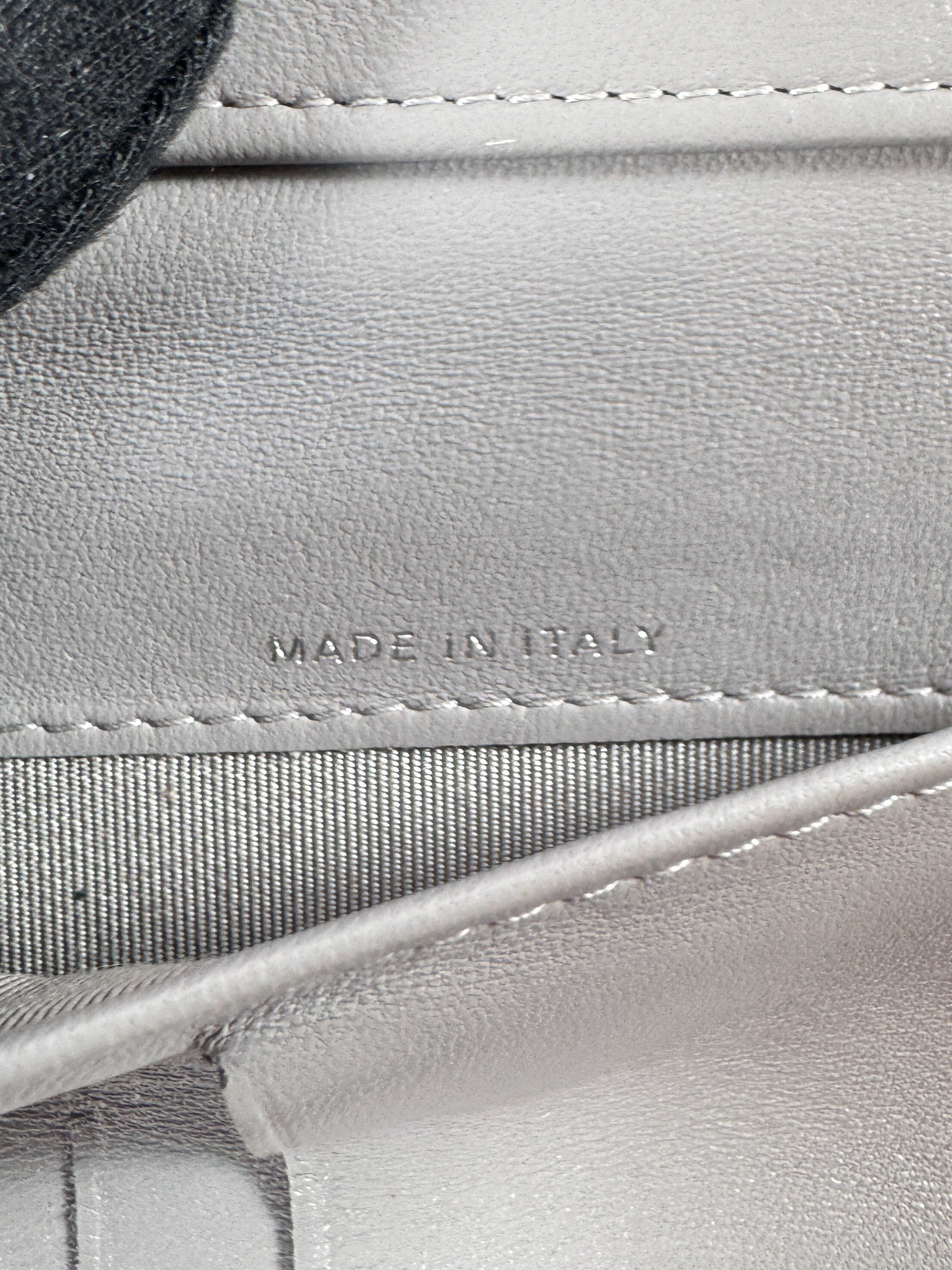 Chanel gray quilted compact wallet 31576720