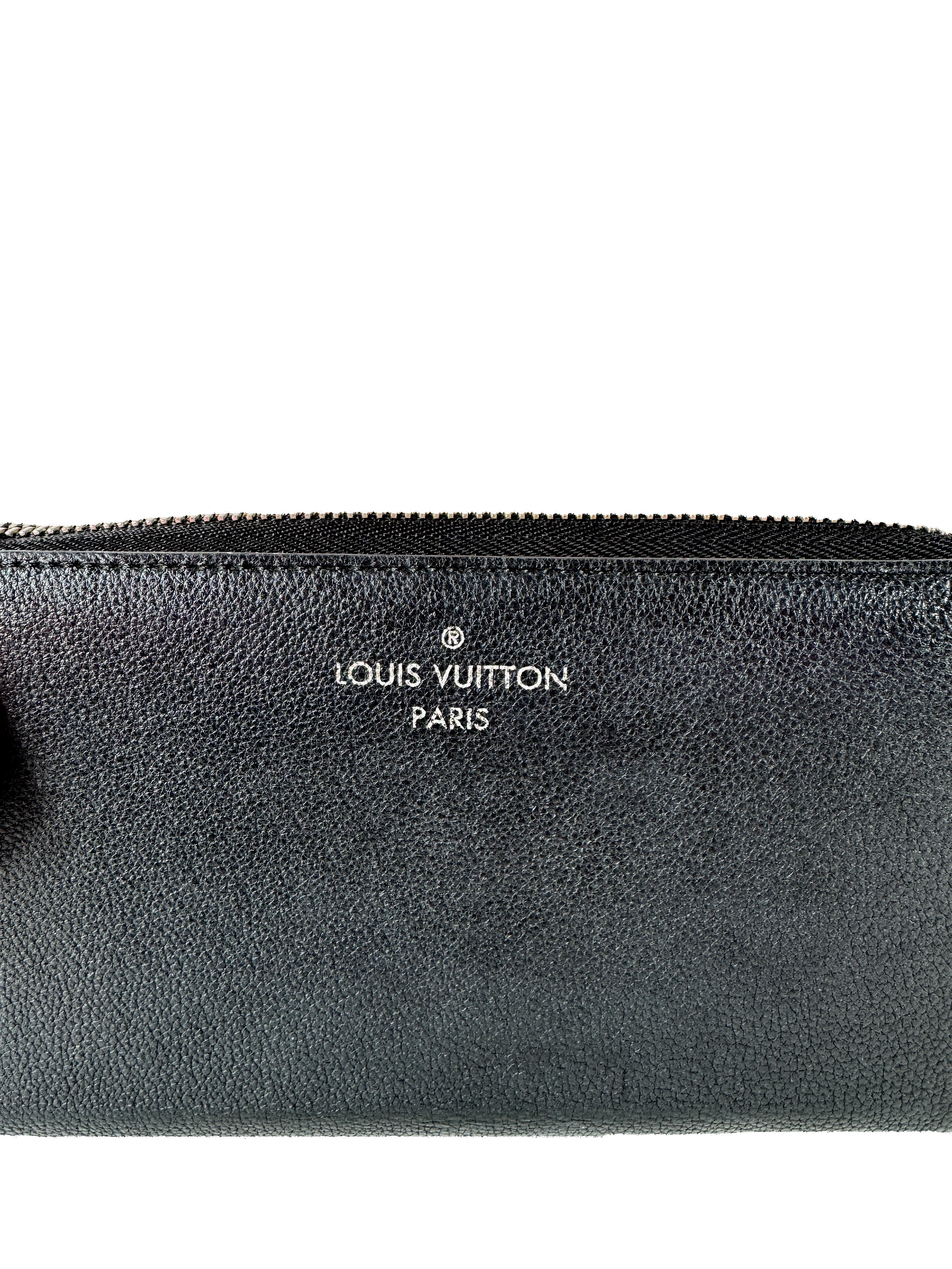 Louis Vuitton black leather Comete zip wallet MI1115