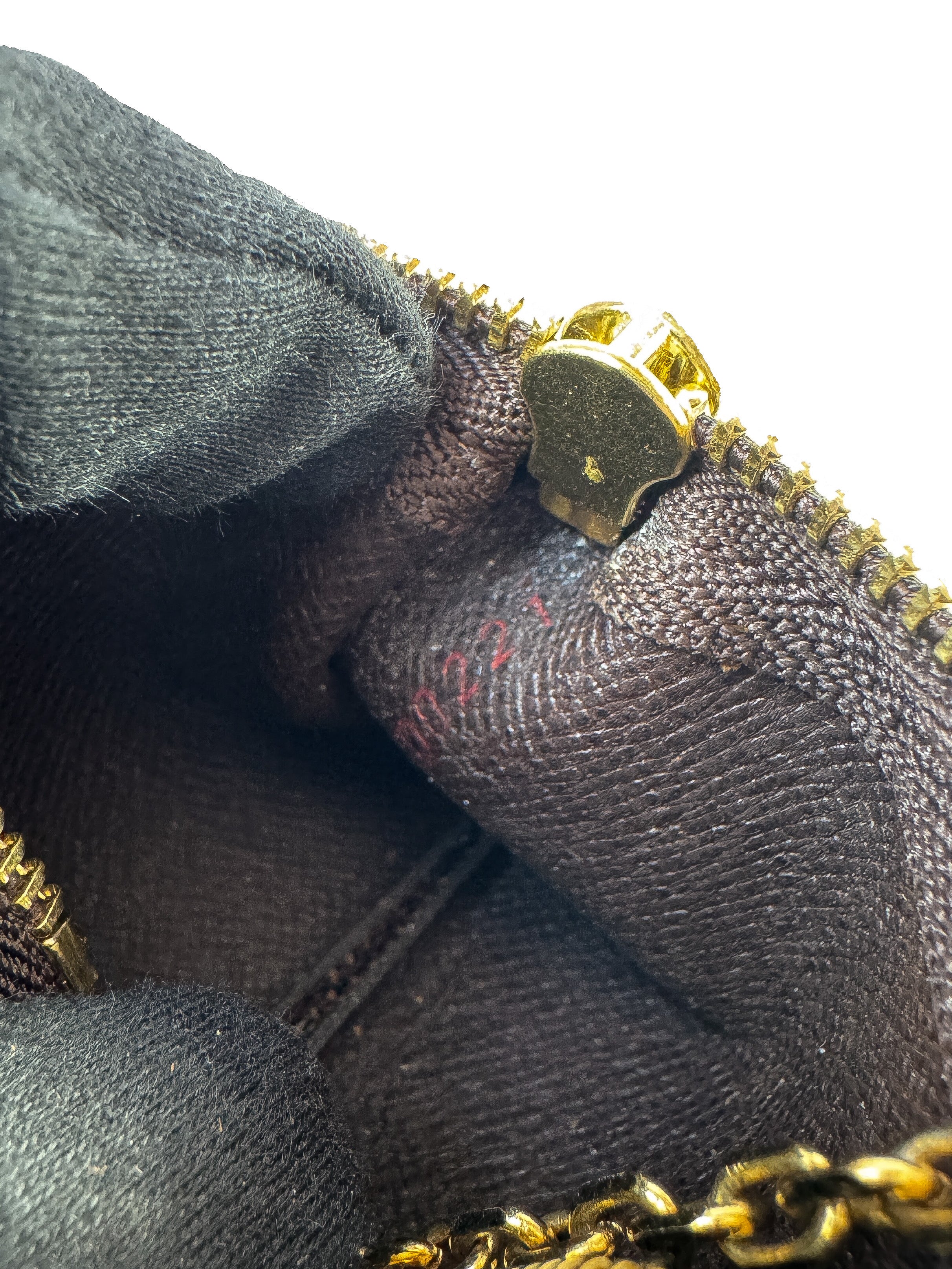 Louis Vuitton damier ebene key pouch SD0221